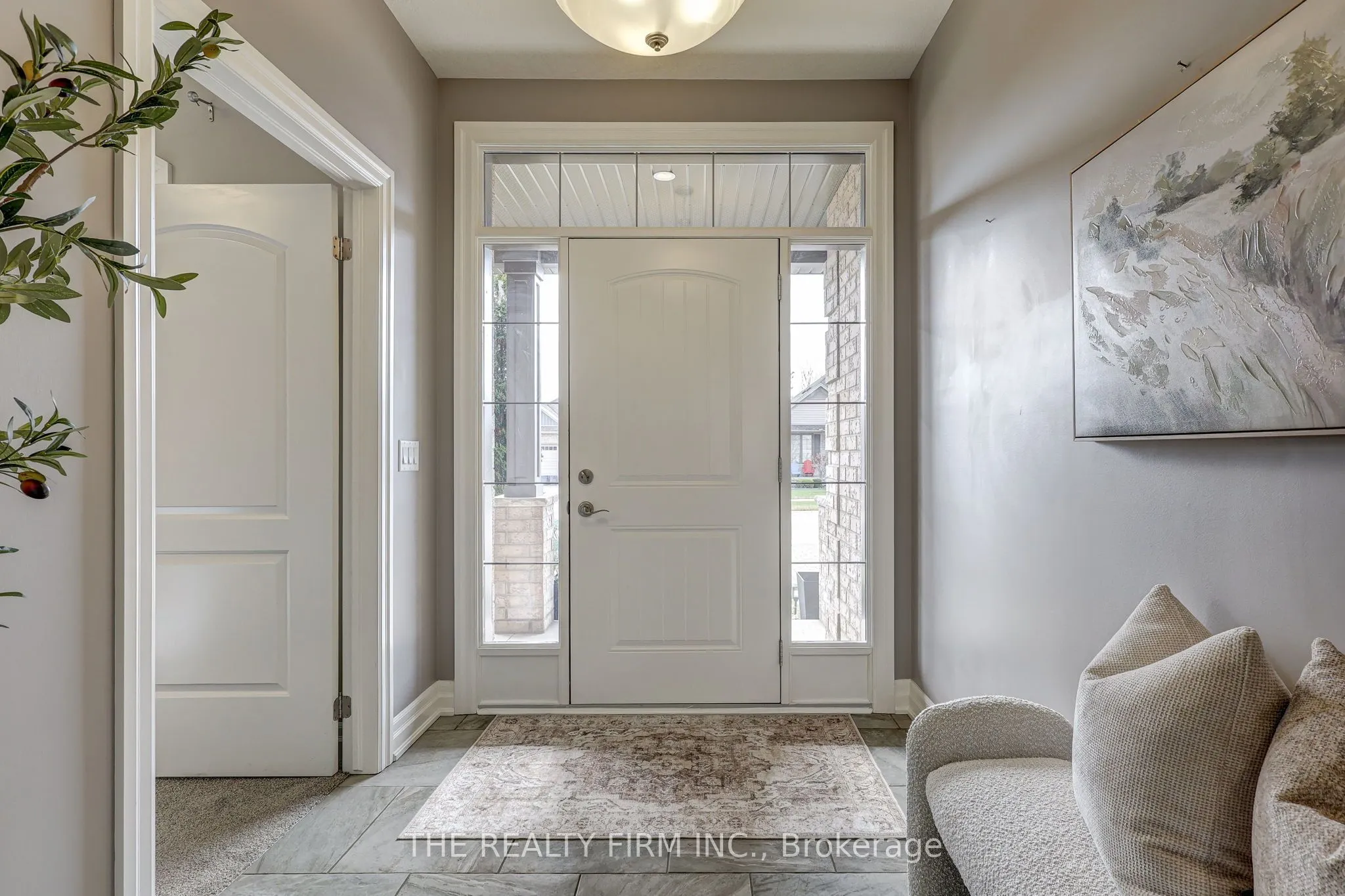 696 Bennett Crescent