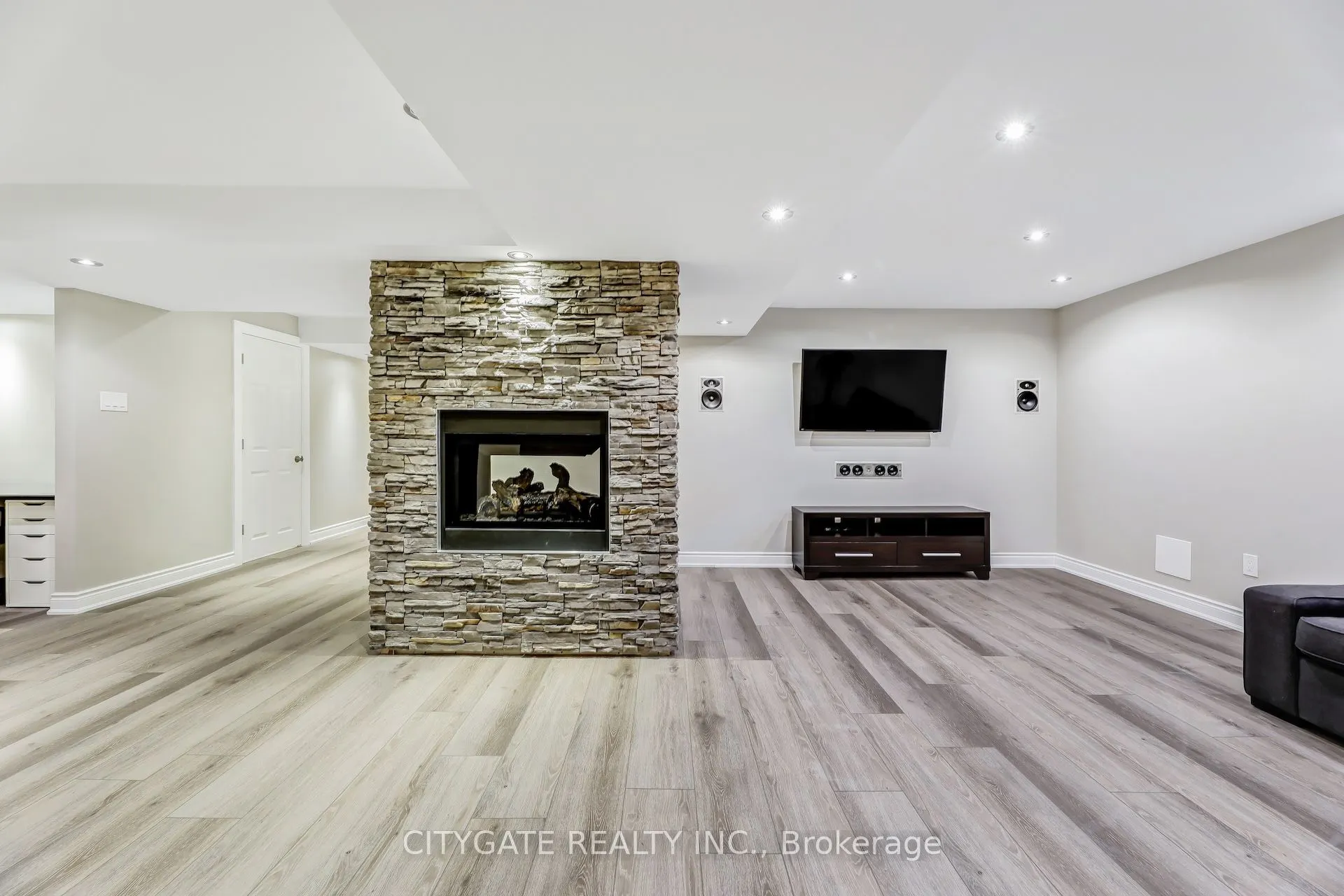 24 Simpson Avenue