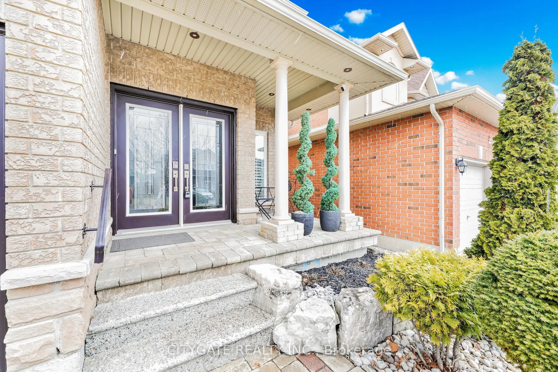 24 Simpson Avenue