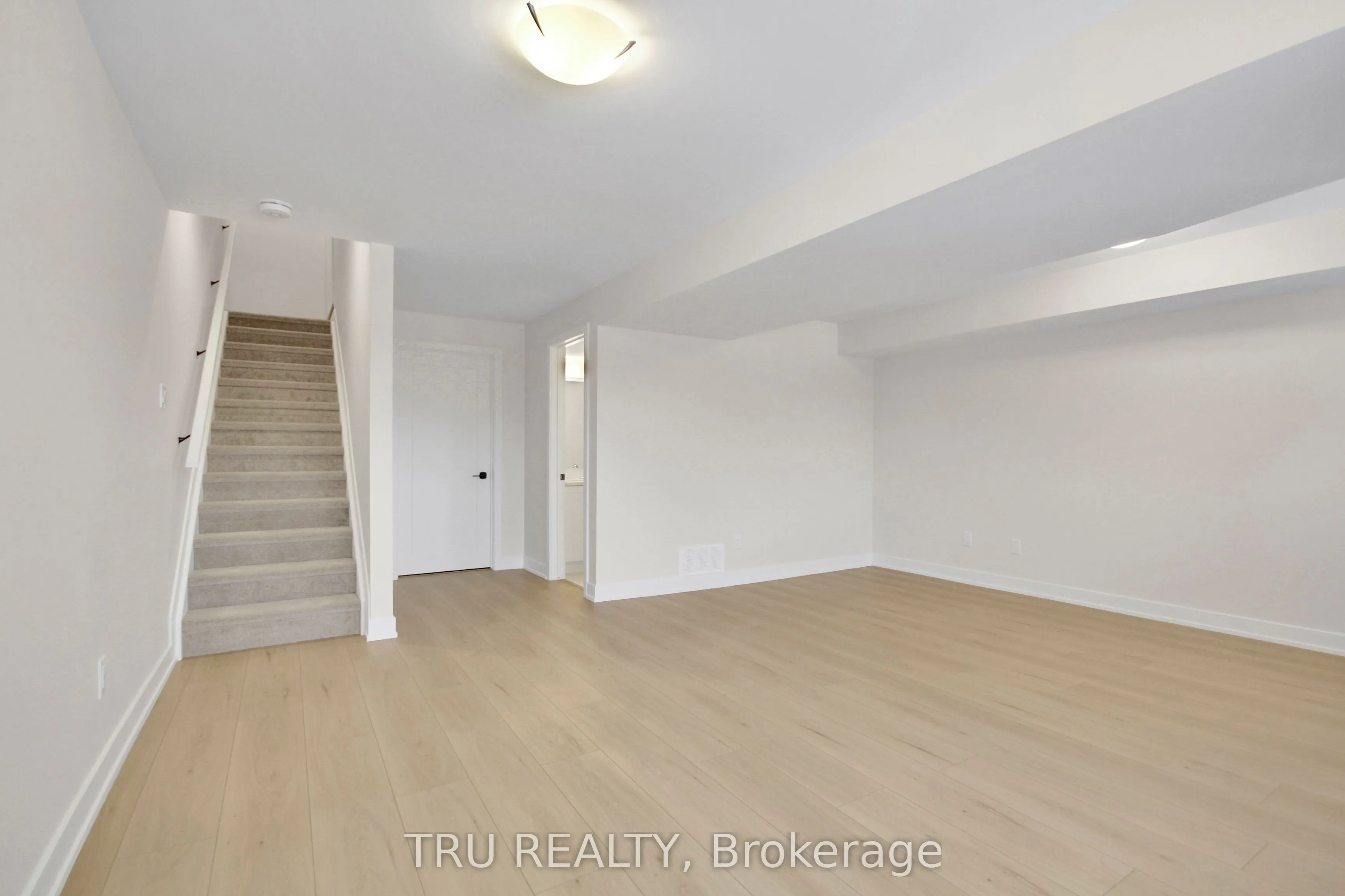 111 Dowdall Circle
