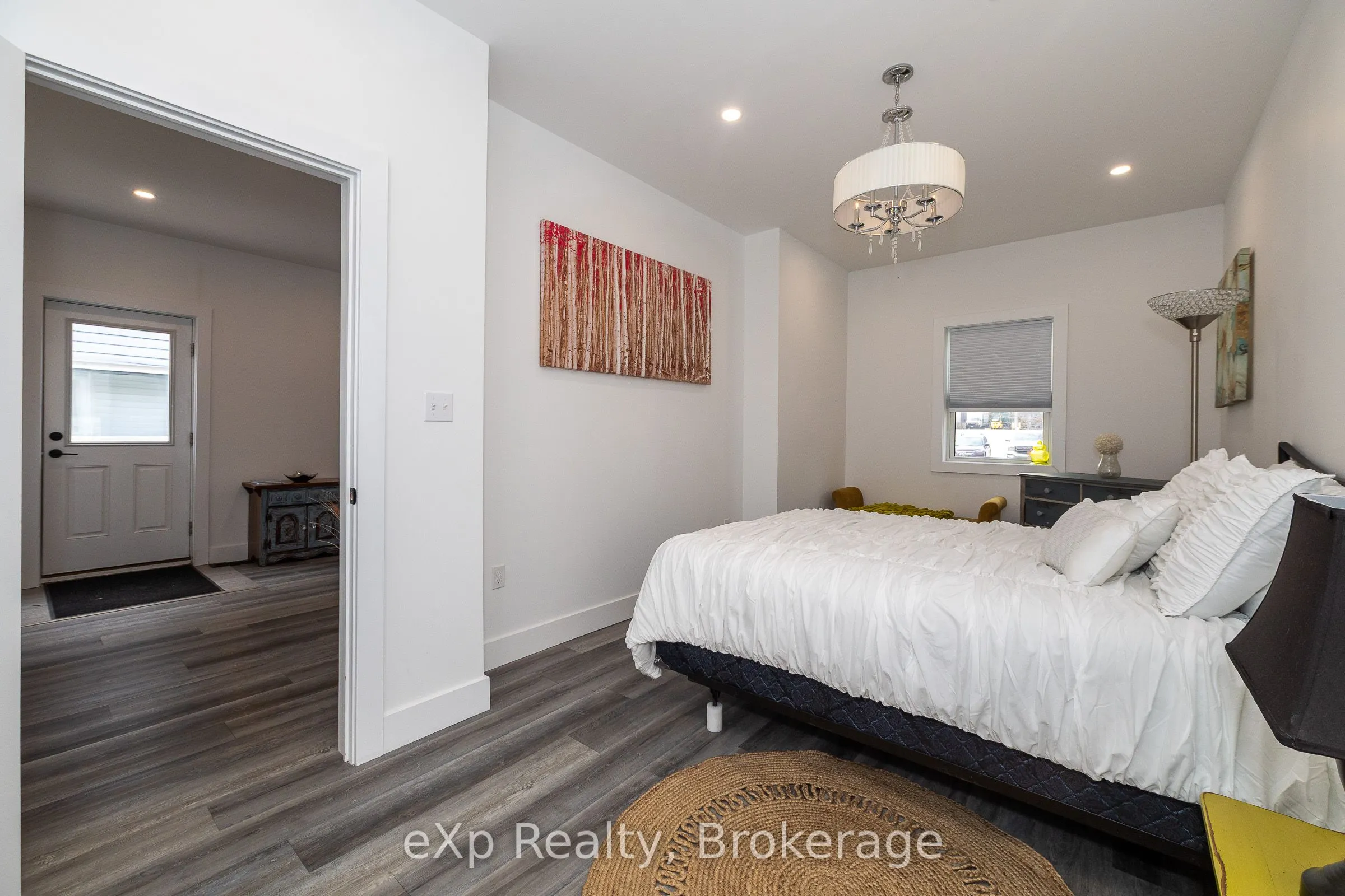 360 Frank Street