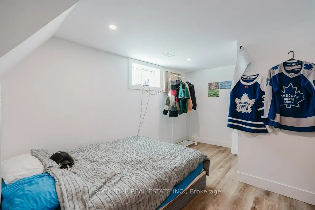 859 Upper Ottawa Street, #Lower