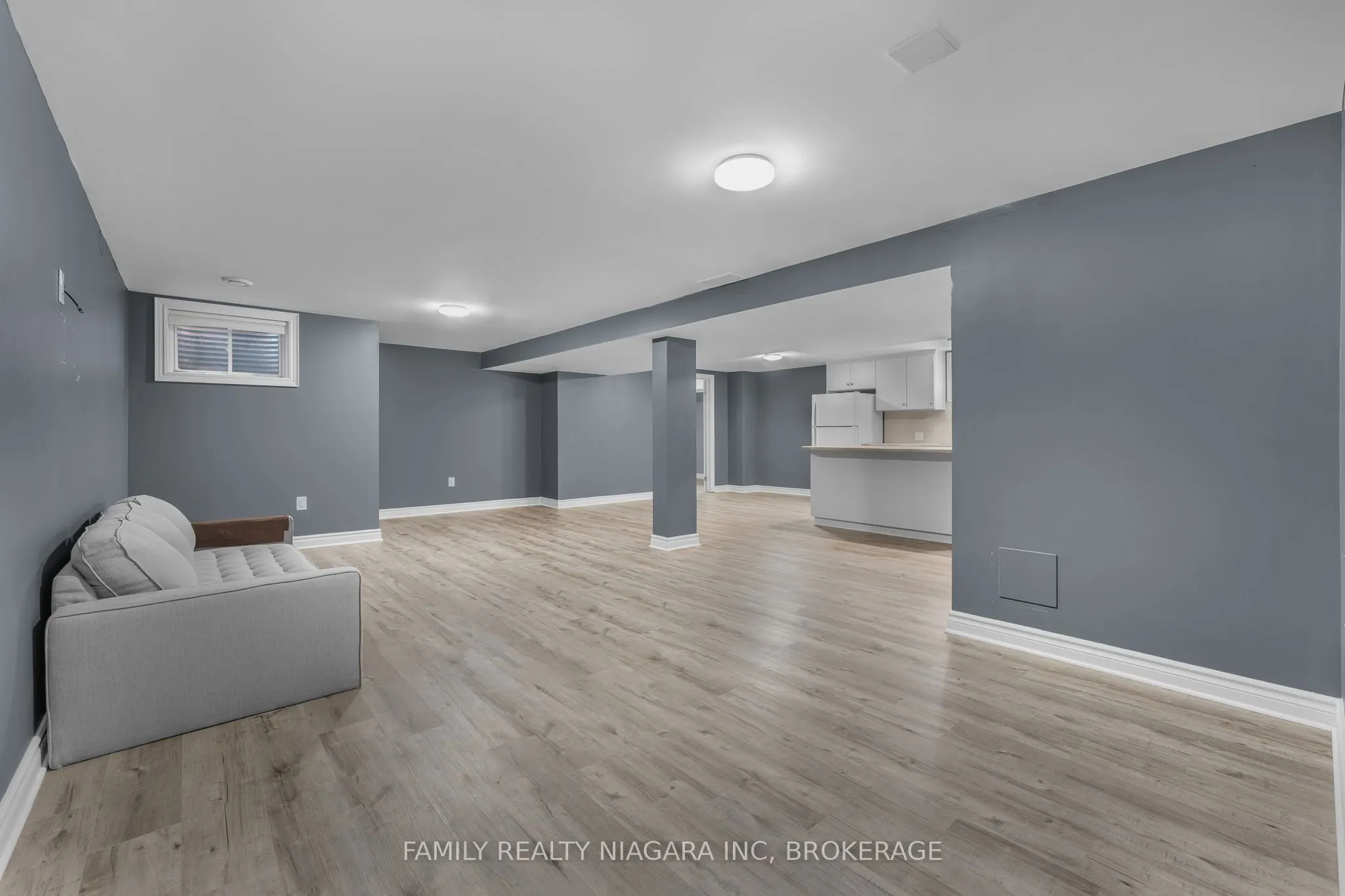 2715 Portage Road