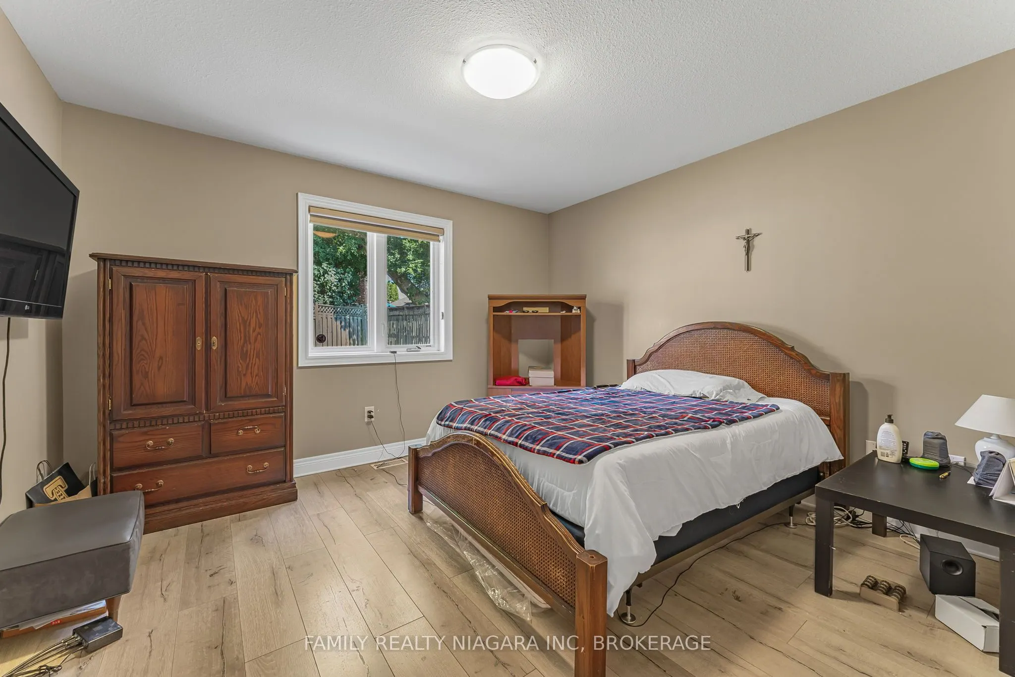 2715 Portage Road