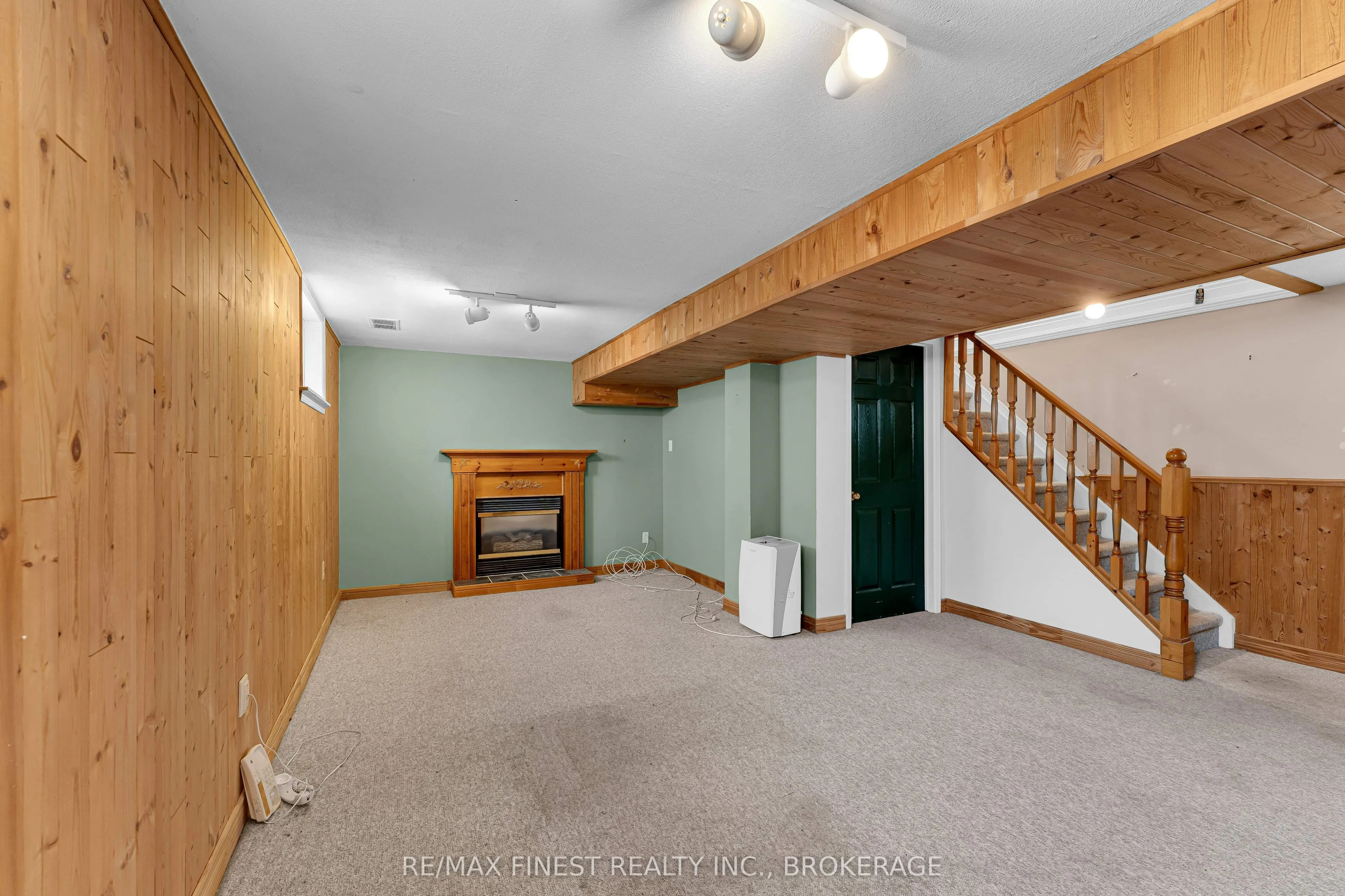 785 Davis Drive