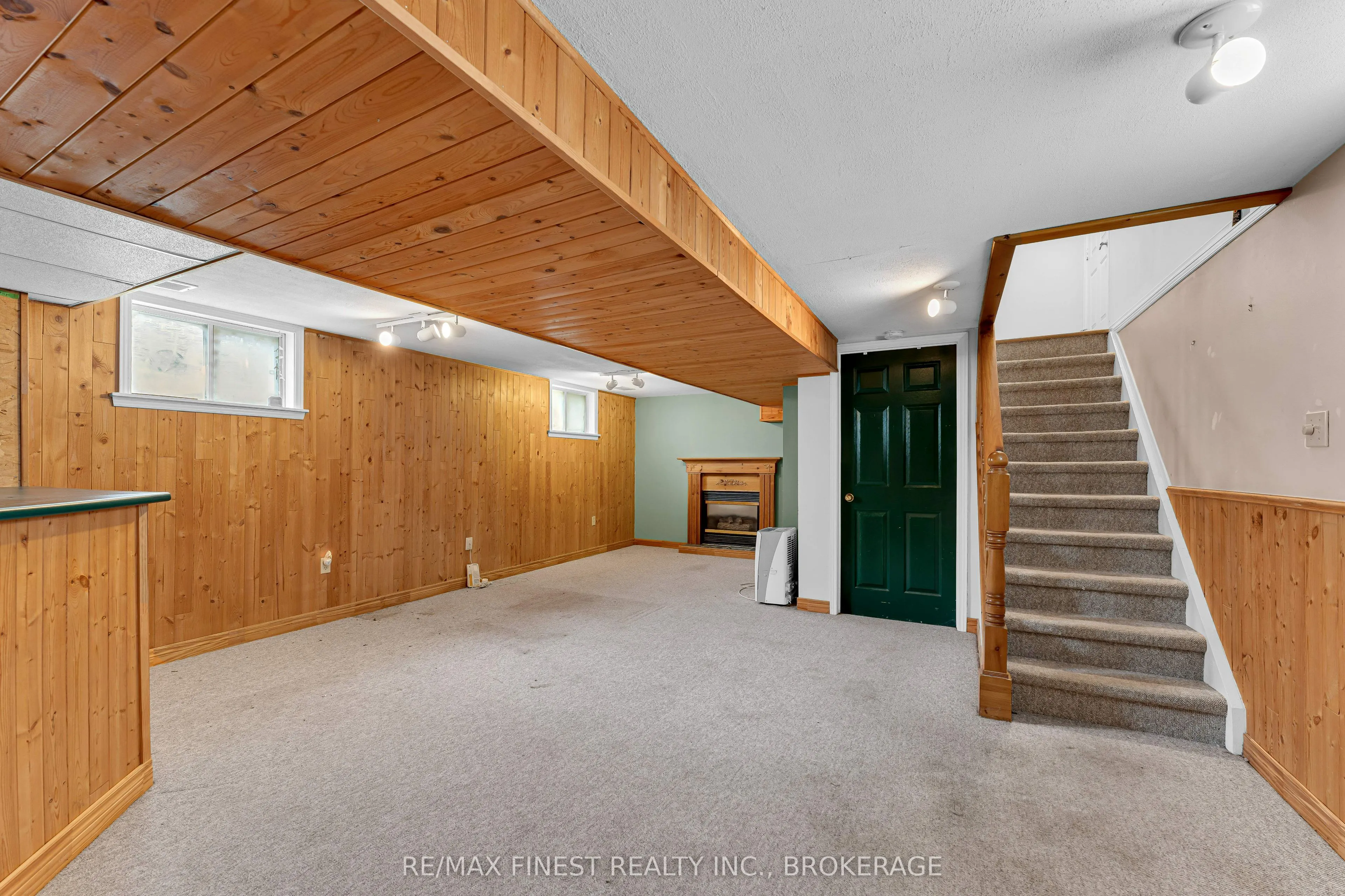 785 Davis Drive