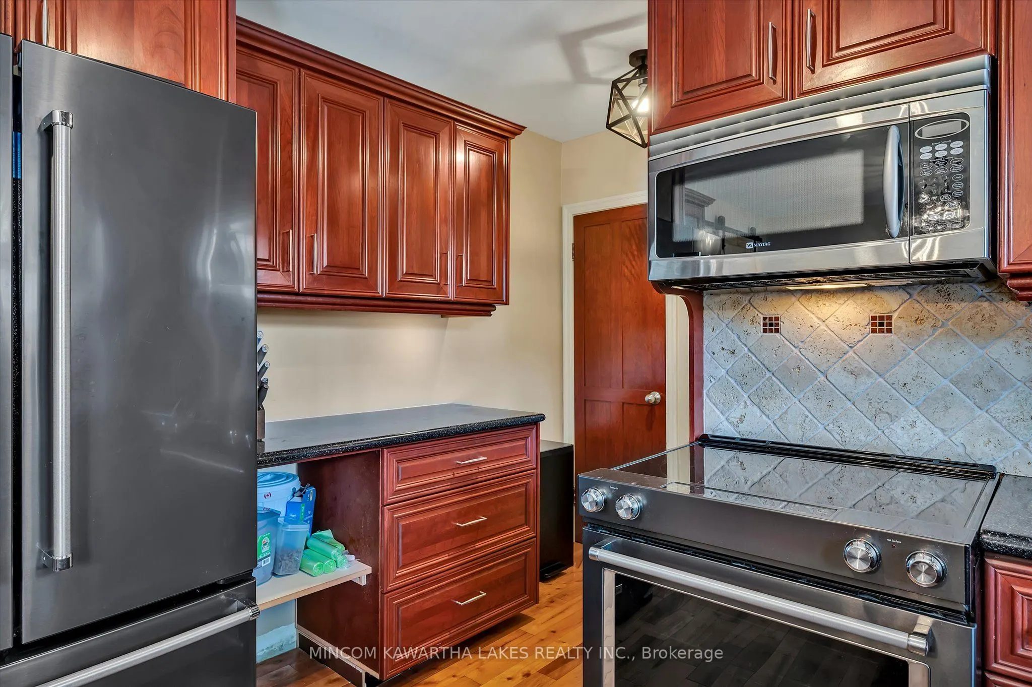 676 Victory Crescent