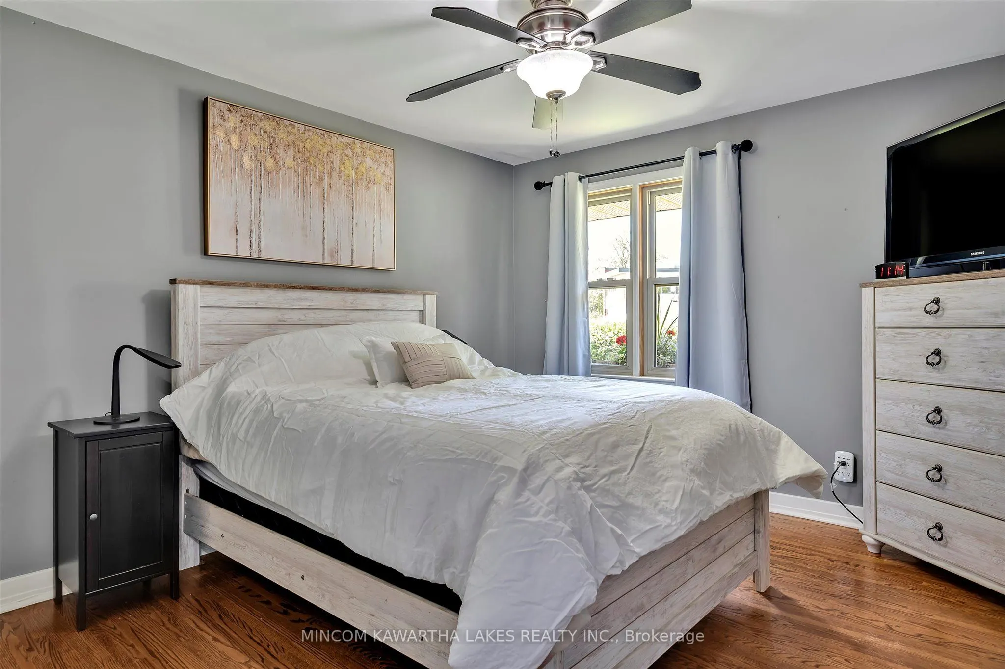 676 Victory Crescent