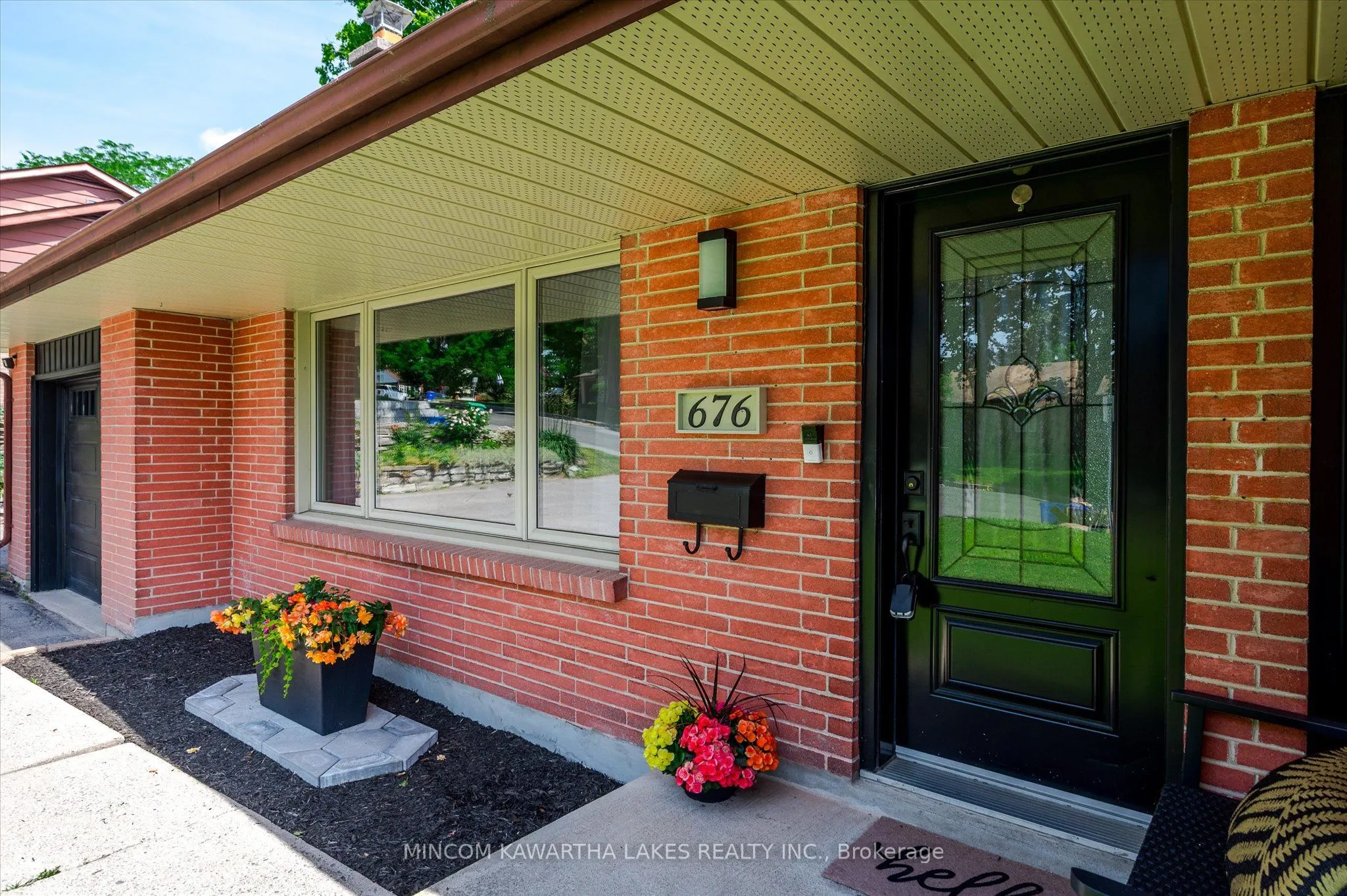 676 Victory Crescent