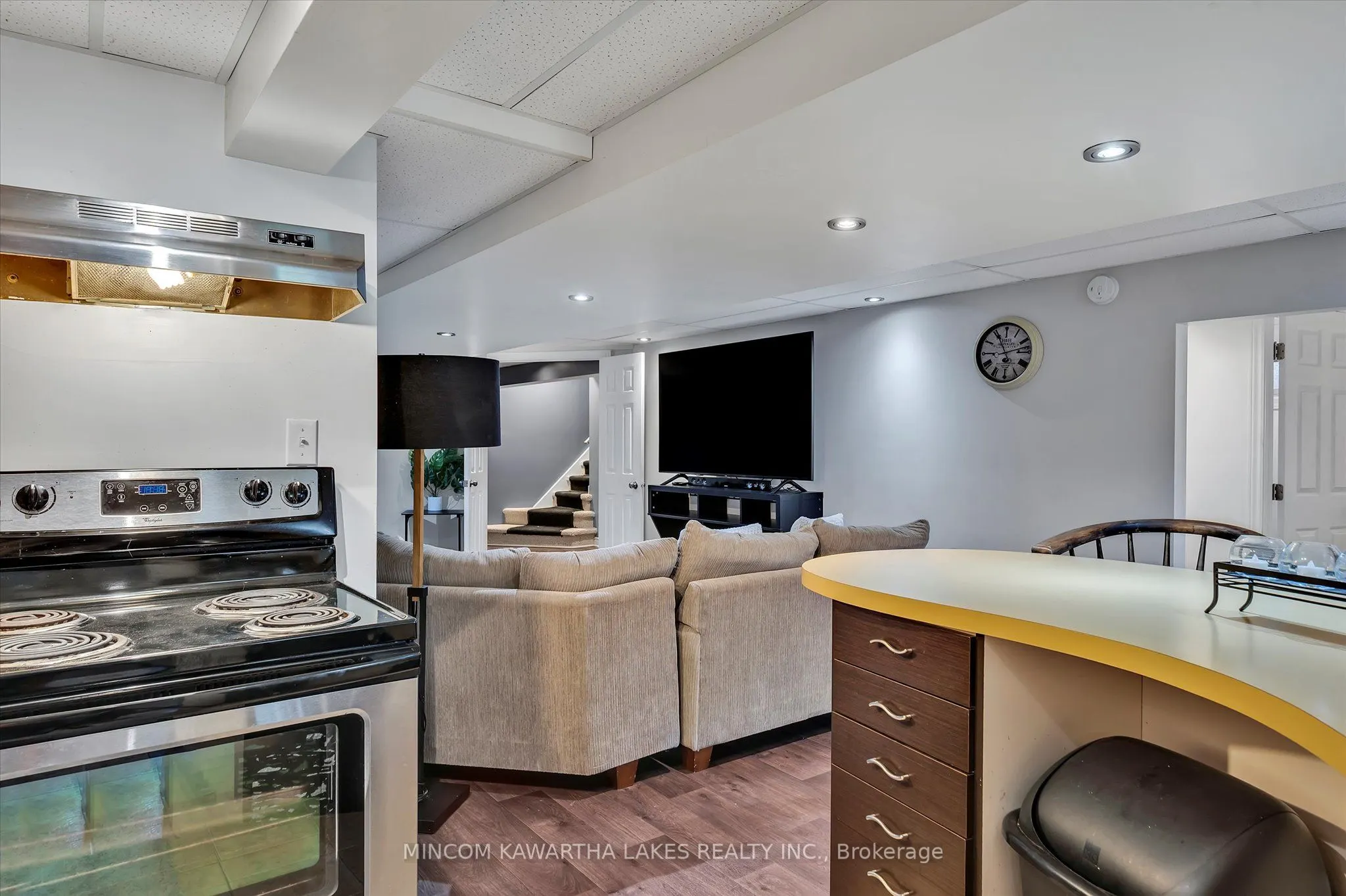 676 Victory Crescent