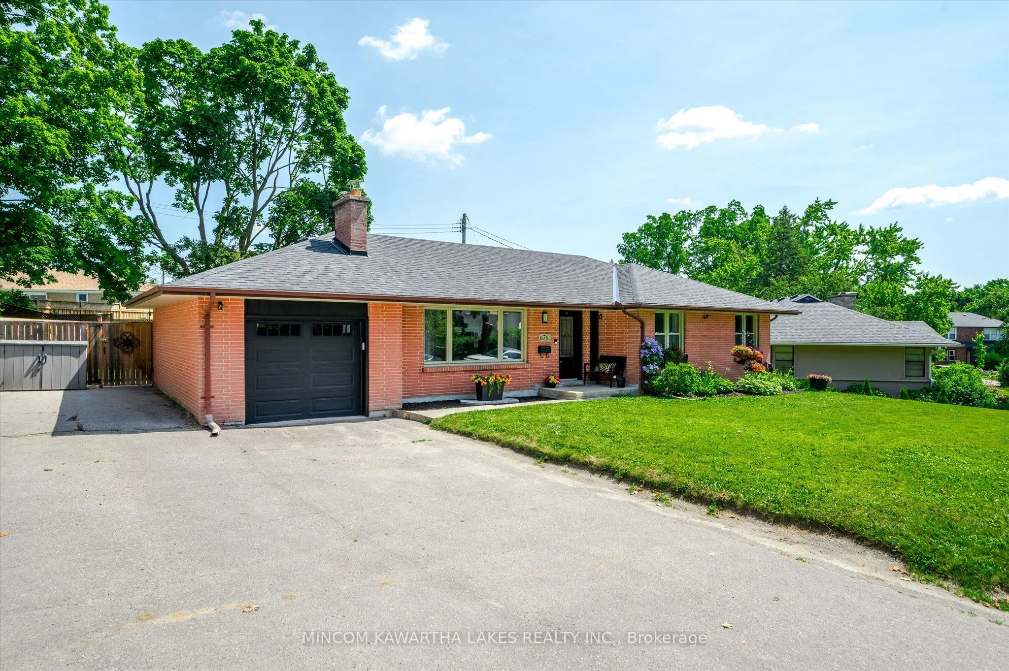 676 Victory Crescent