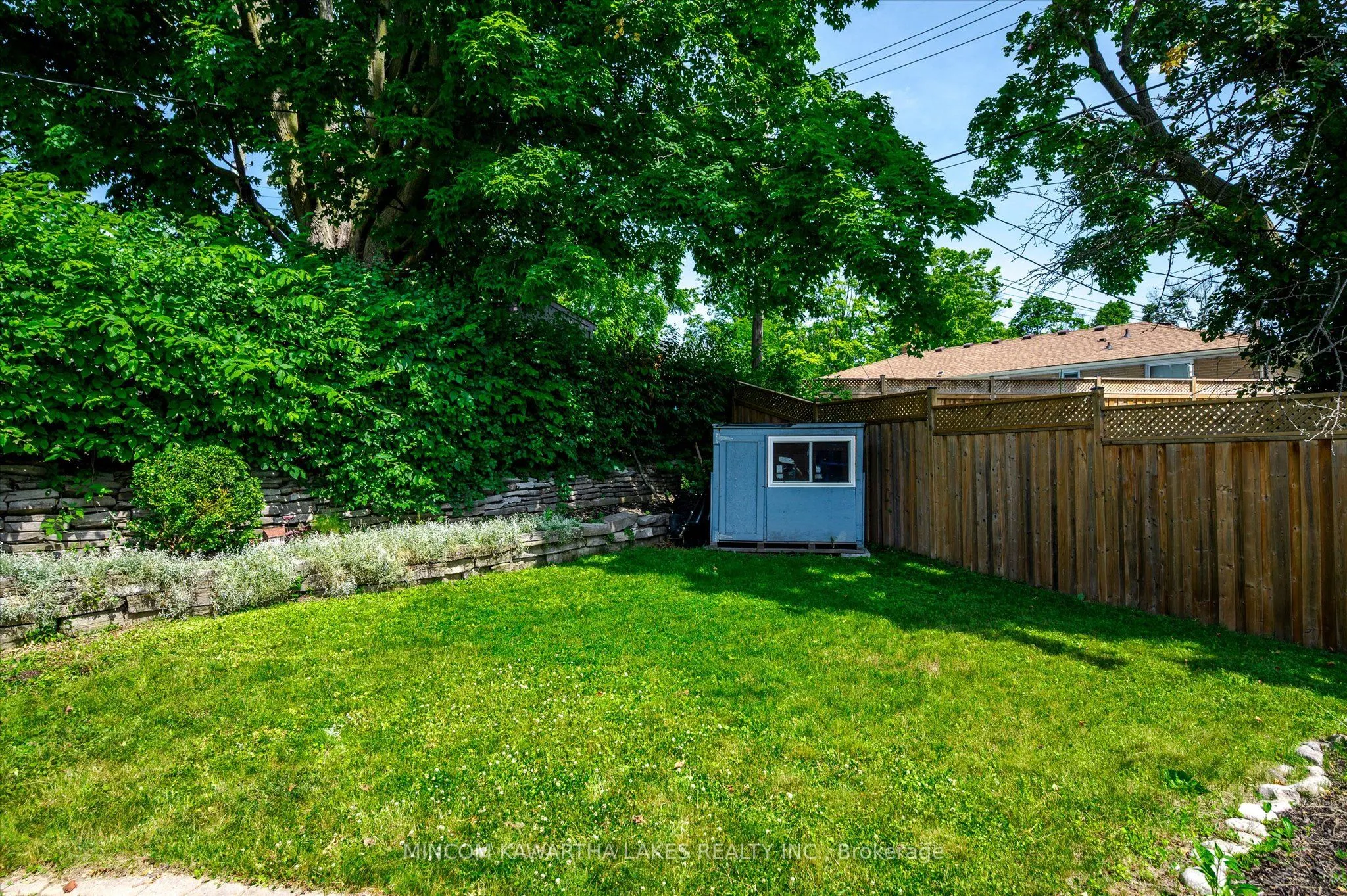 676 Victory Crescent