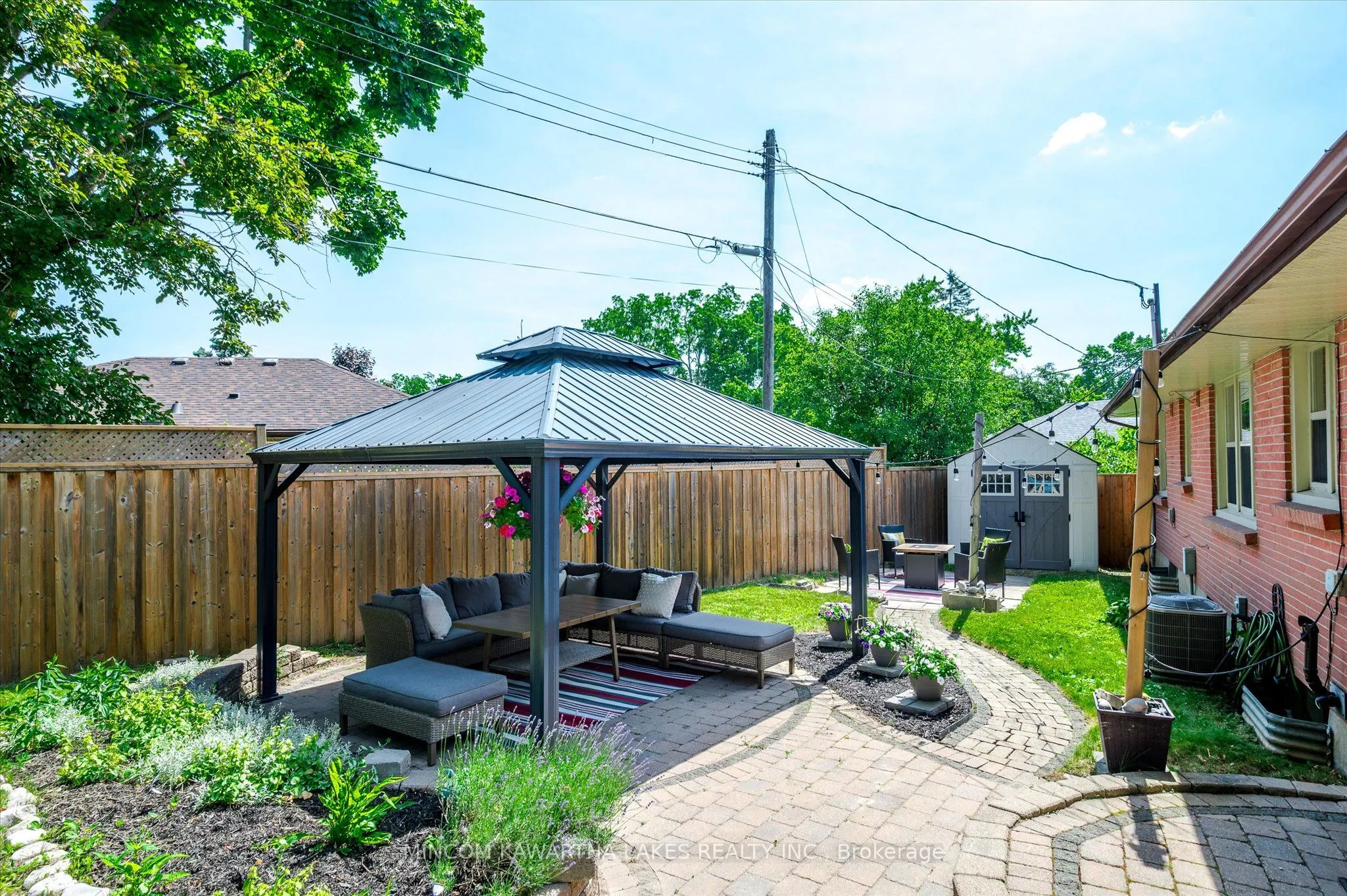 676 Victory Crescent