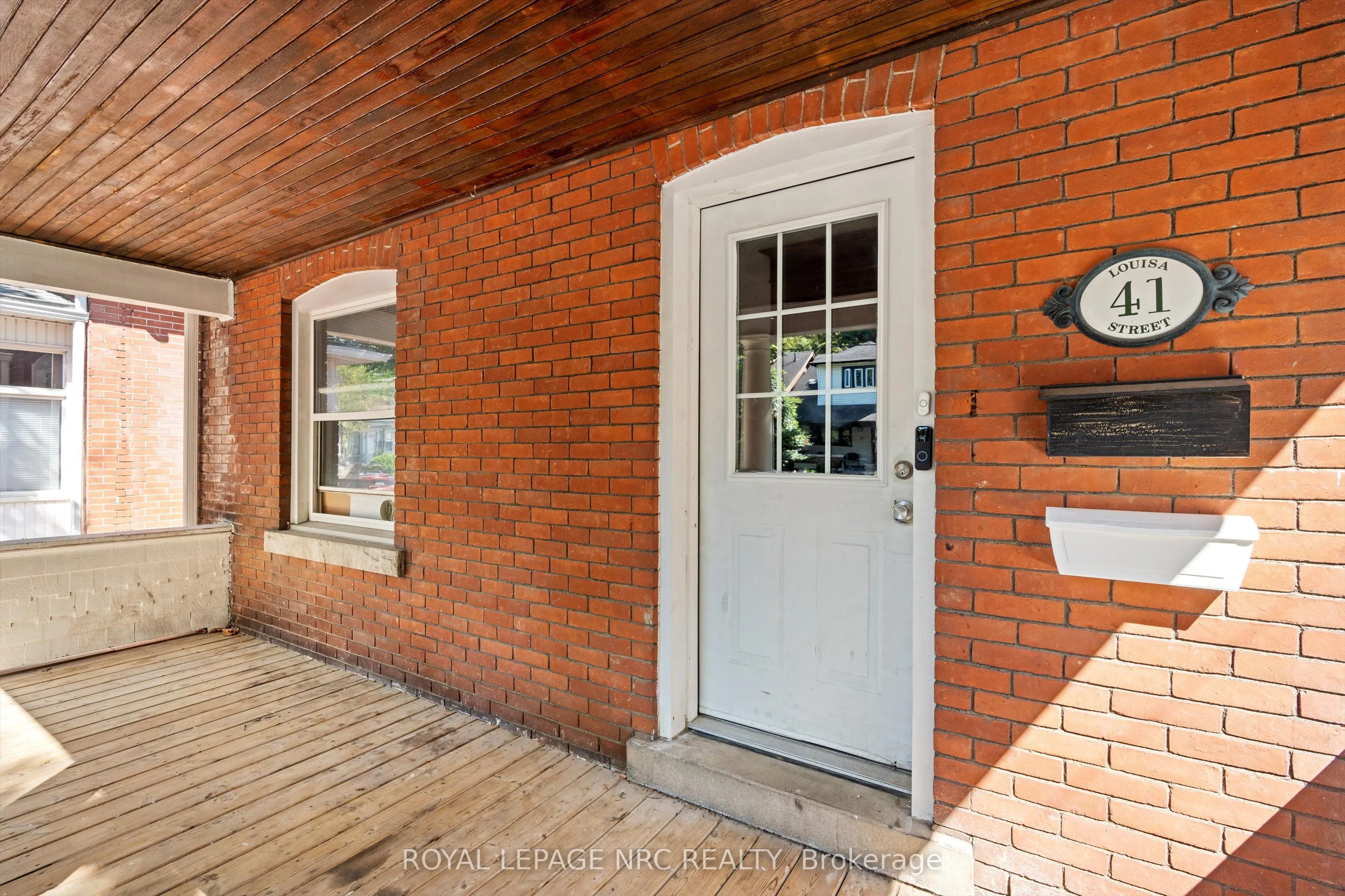 41 Louisa Street