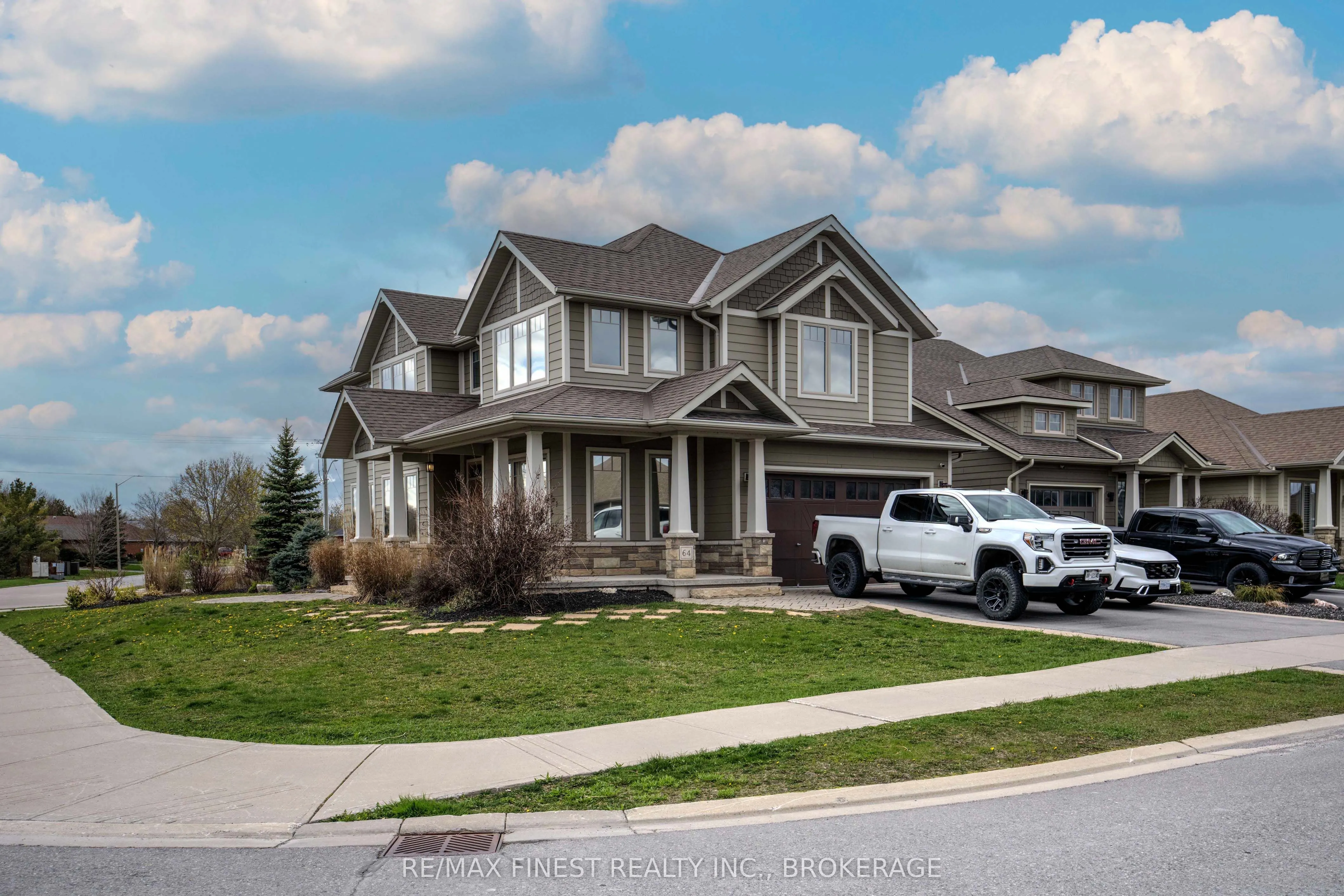 64 Tessa Boulevard