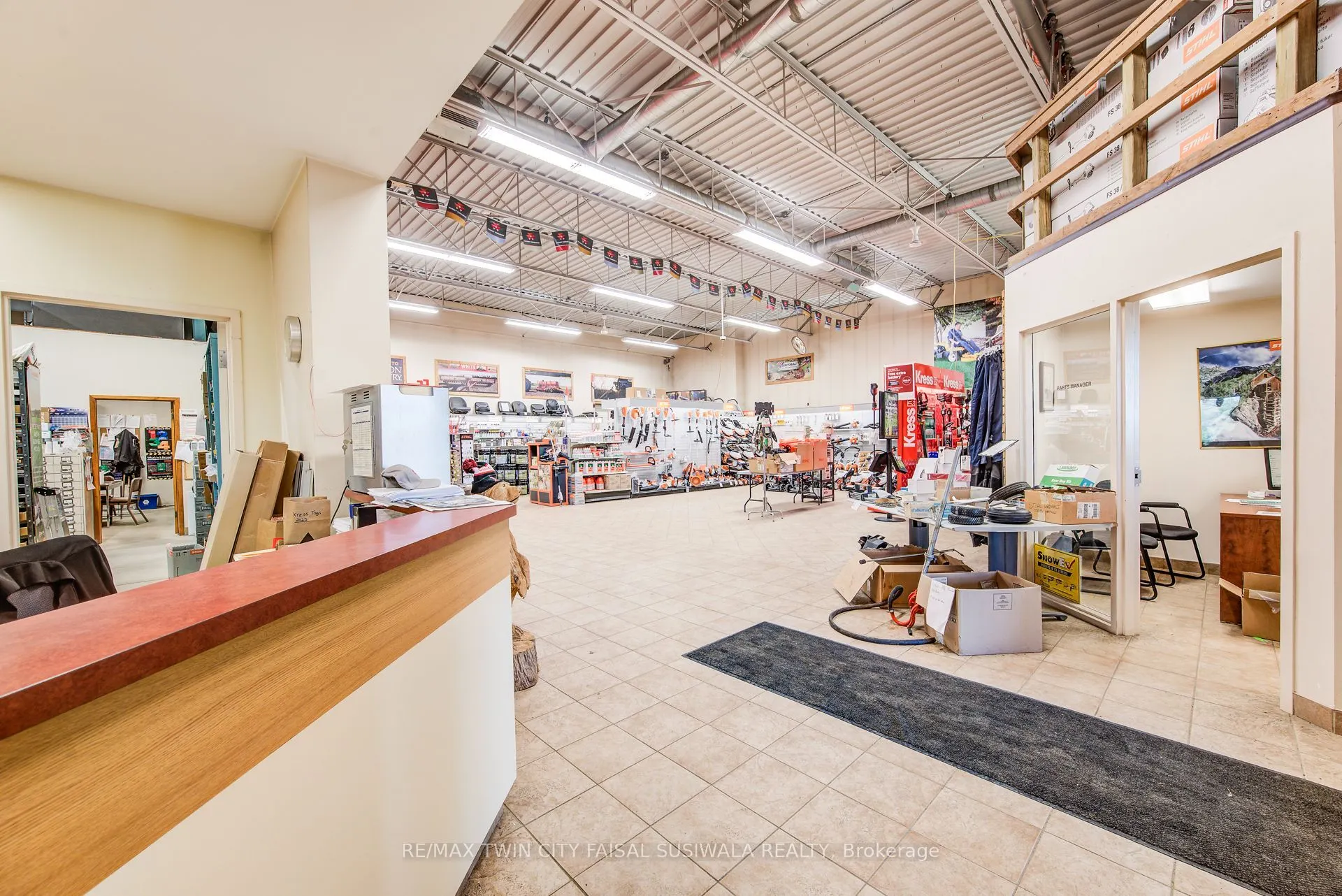 1876 Huron Road