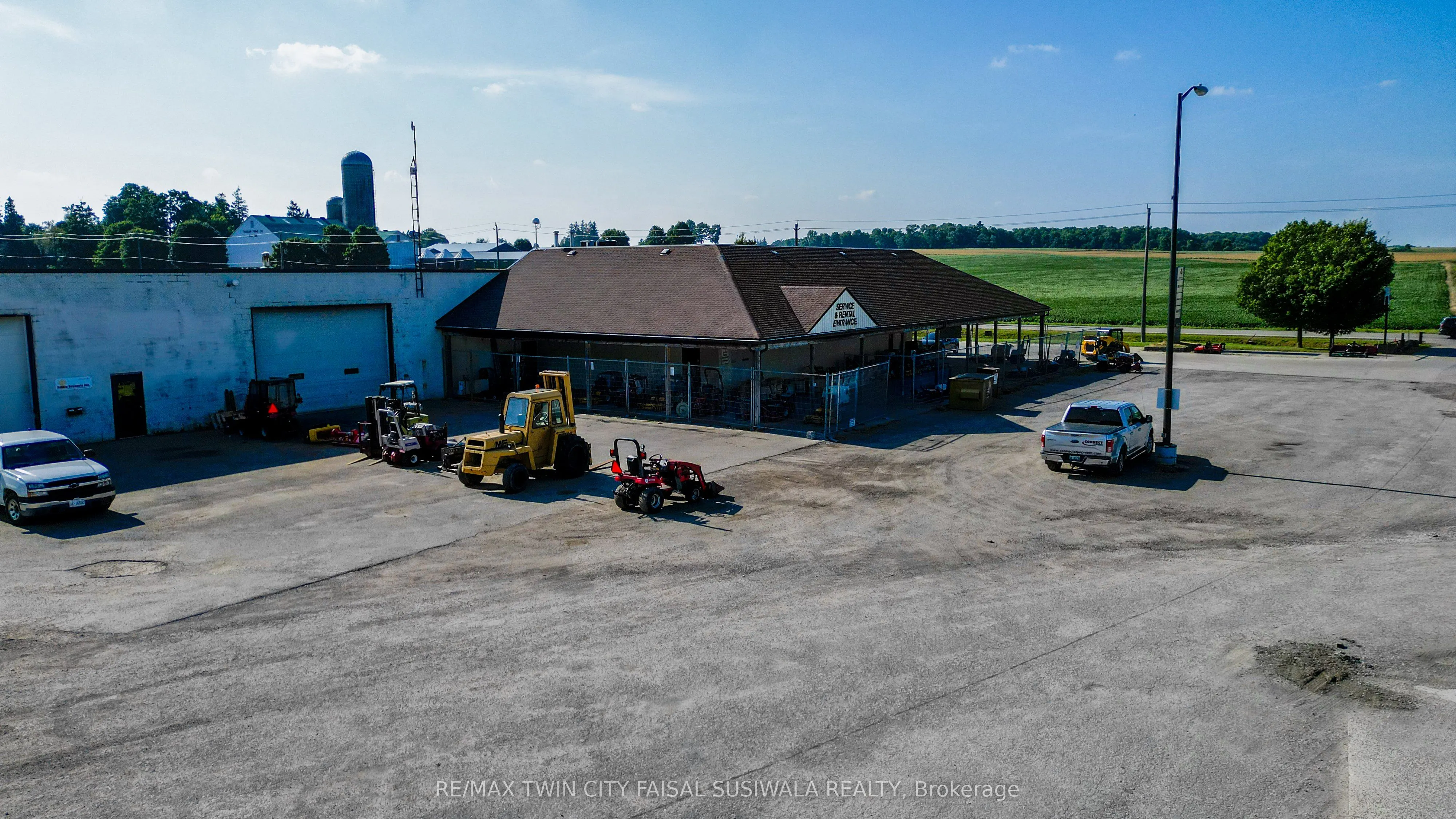 1876 Huron Road