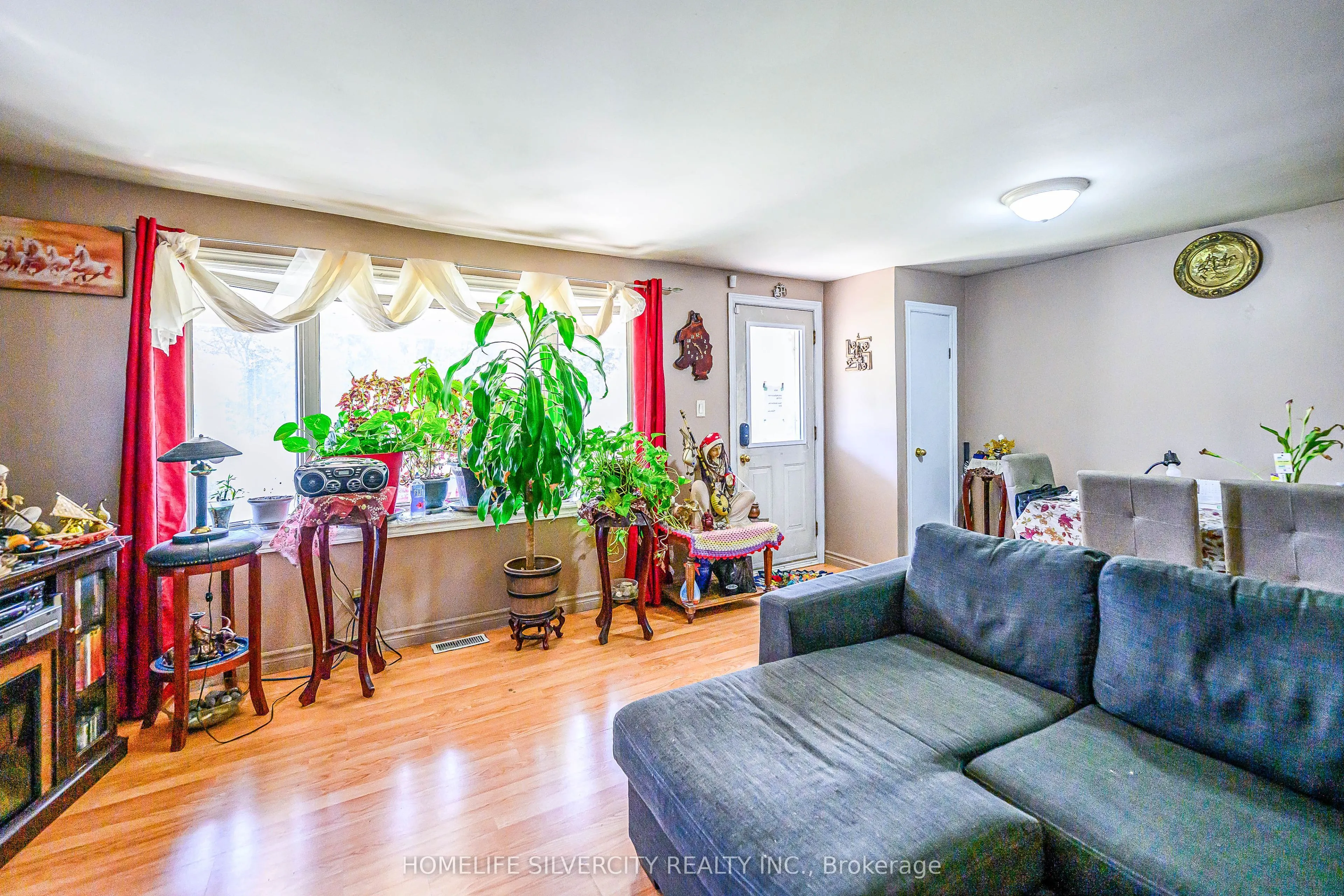 5537 Montrose Road