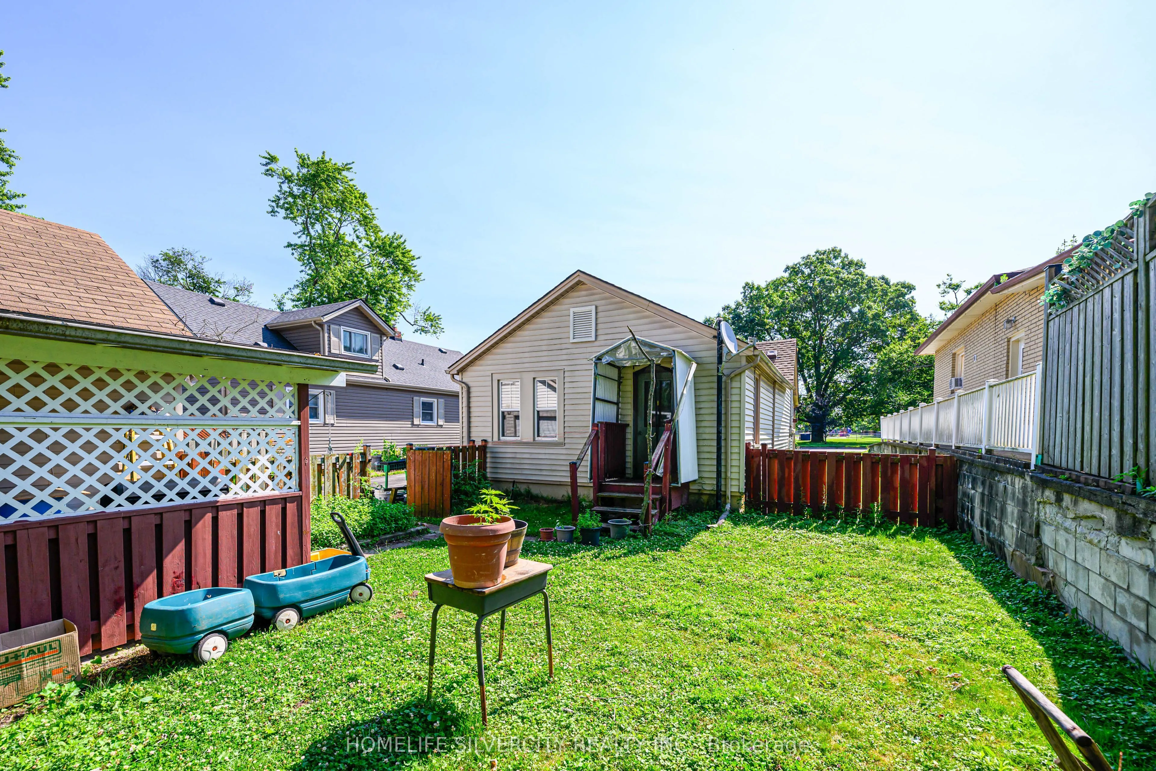 5537 Montrose Road