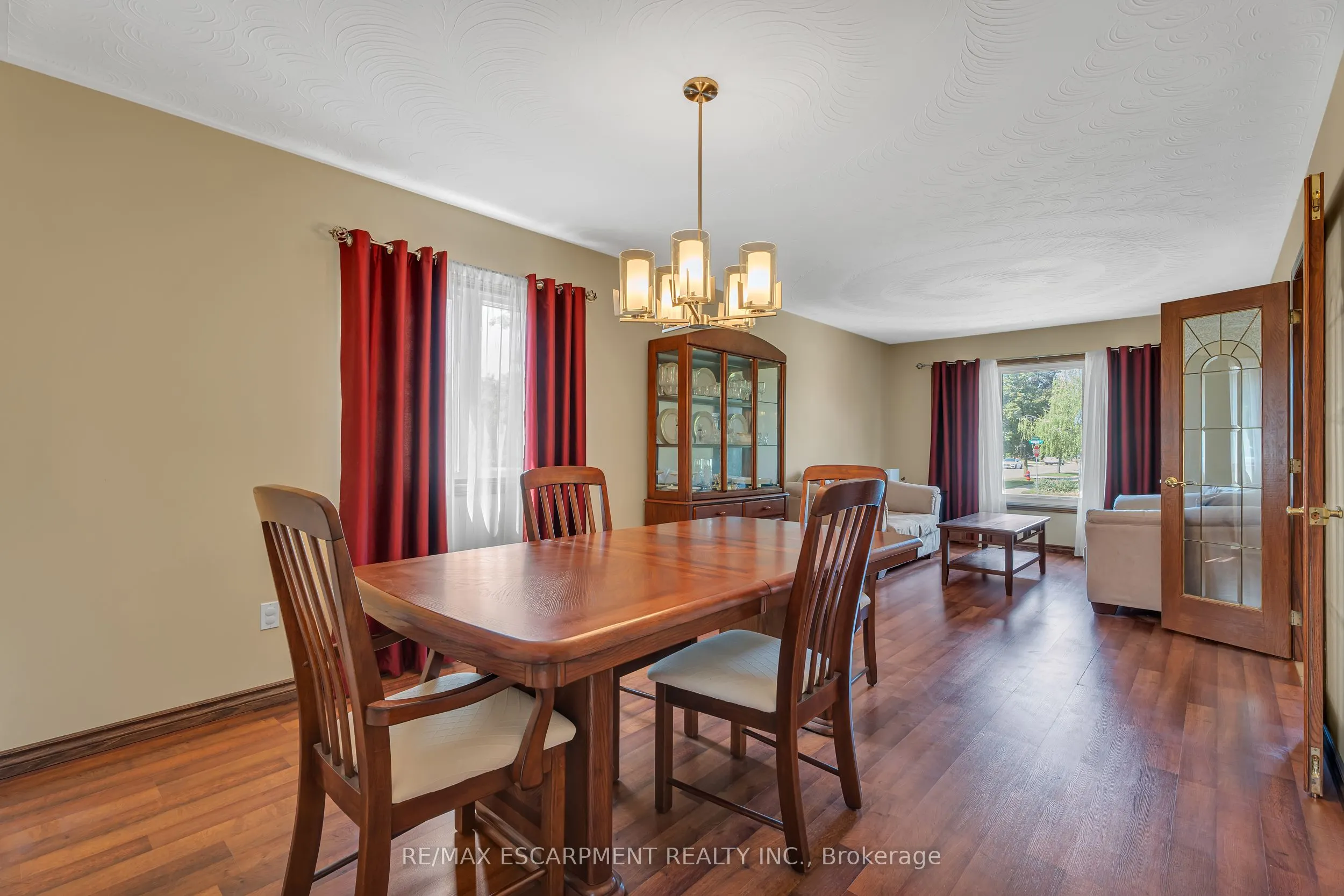 2 Vinehill Drive