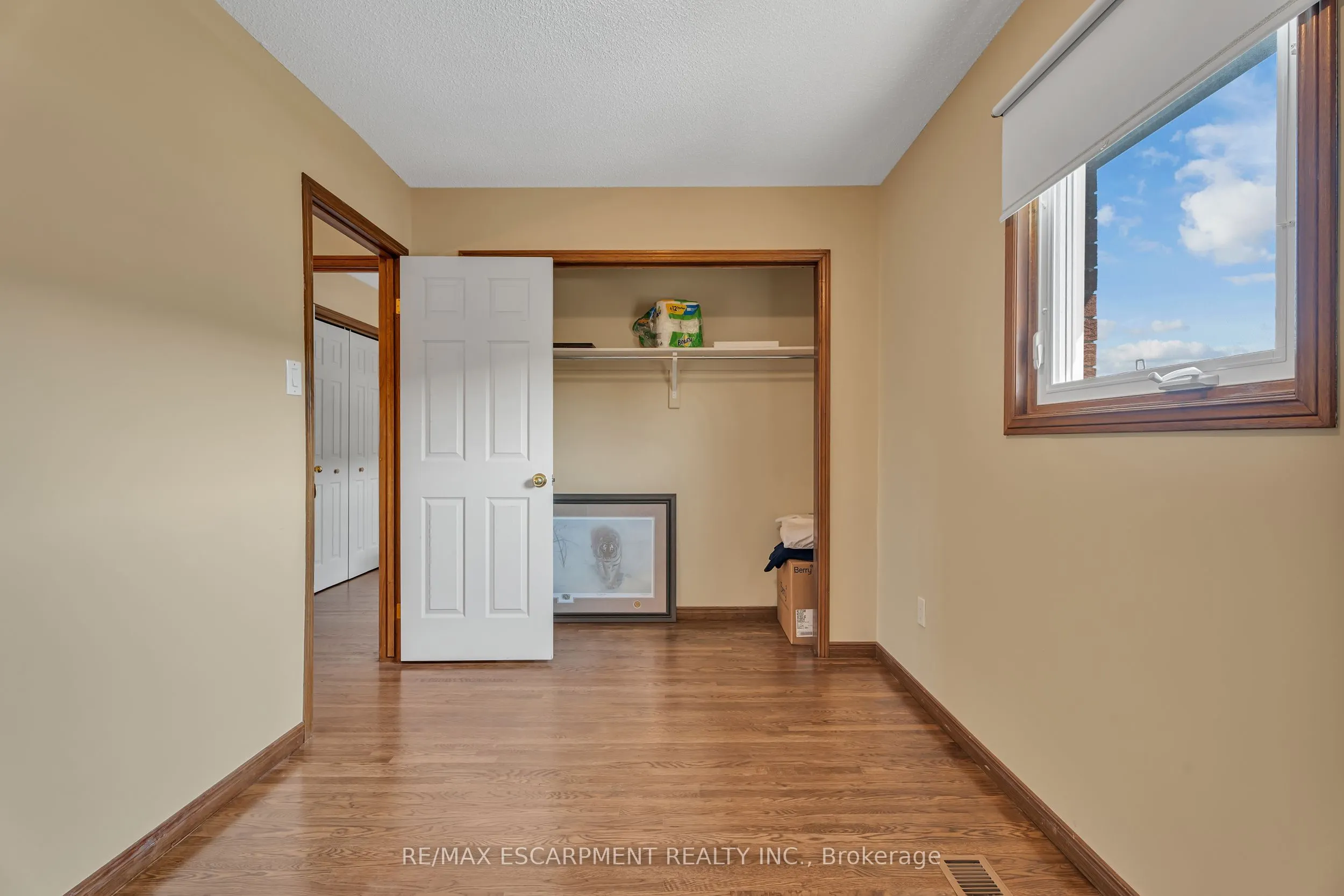 2 Vinehill Drive