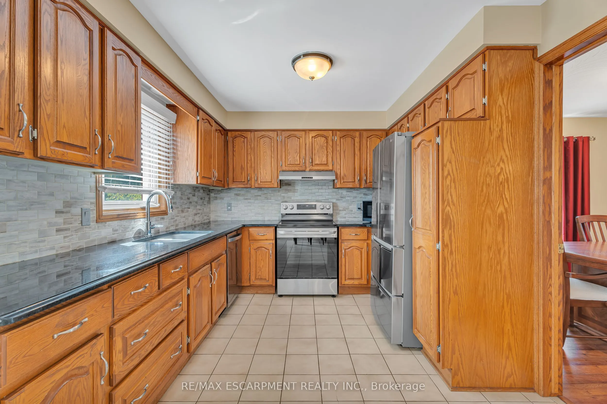 2 Vinehill Drive