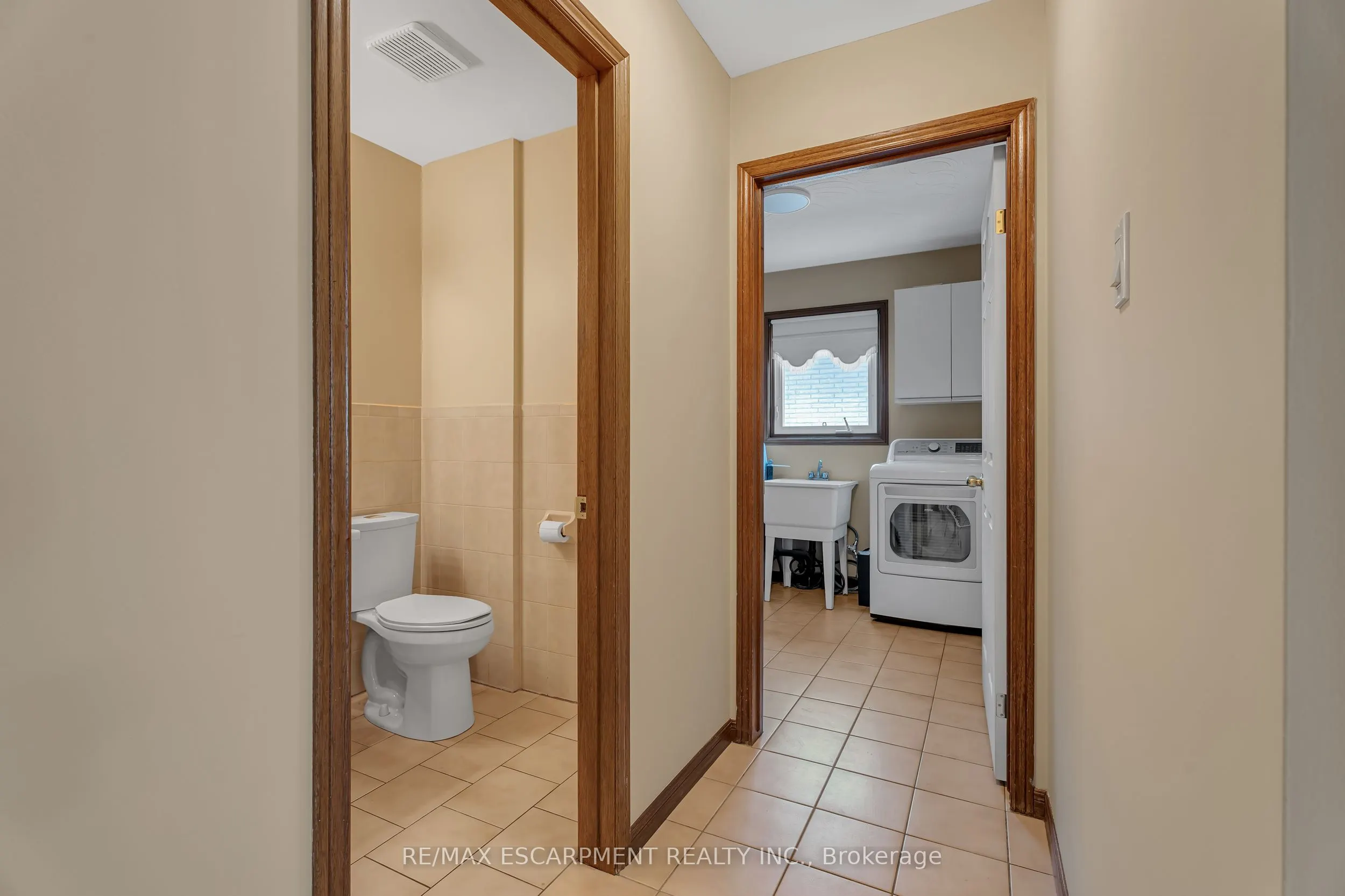 2 Vinehill Drive