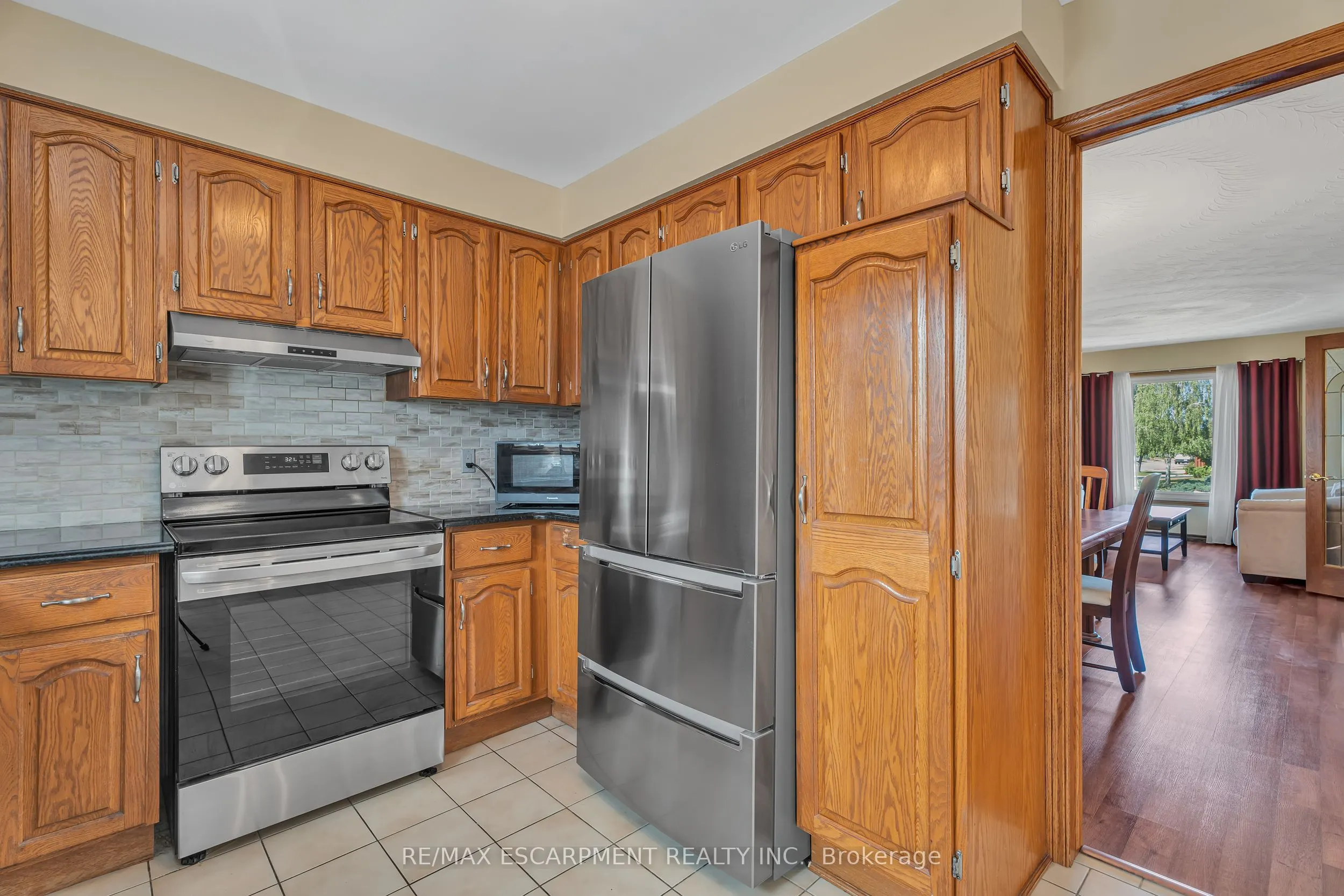 2 Vinehill Drive