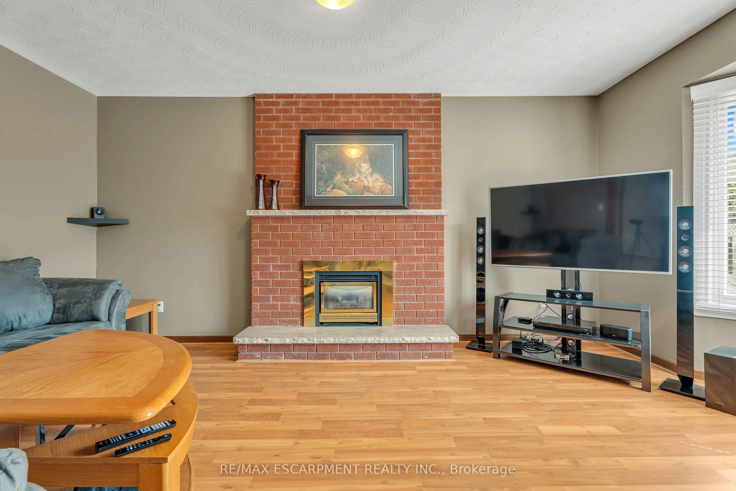 2 Vinehill Drive