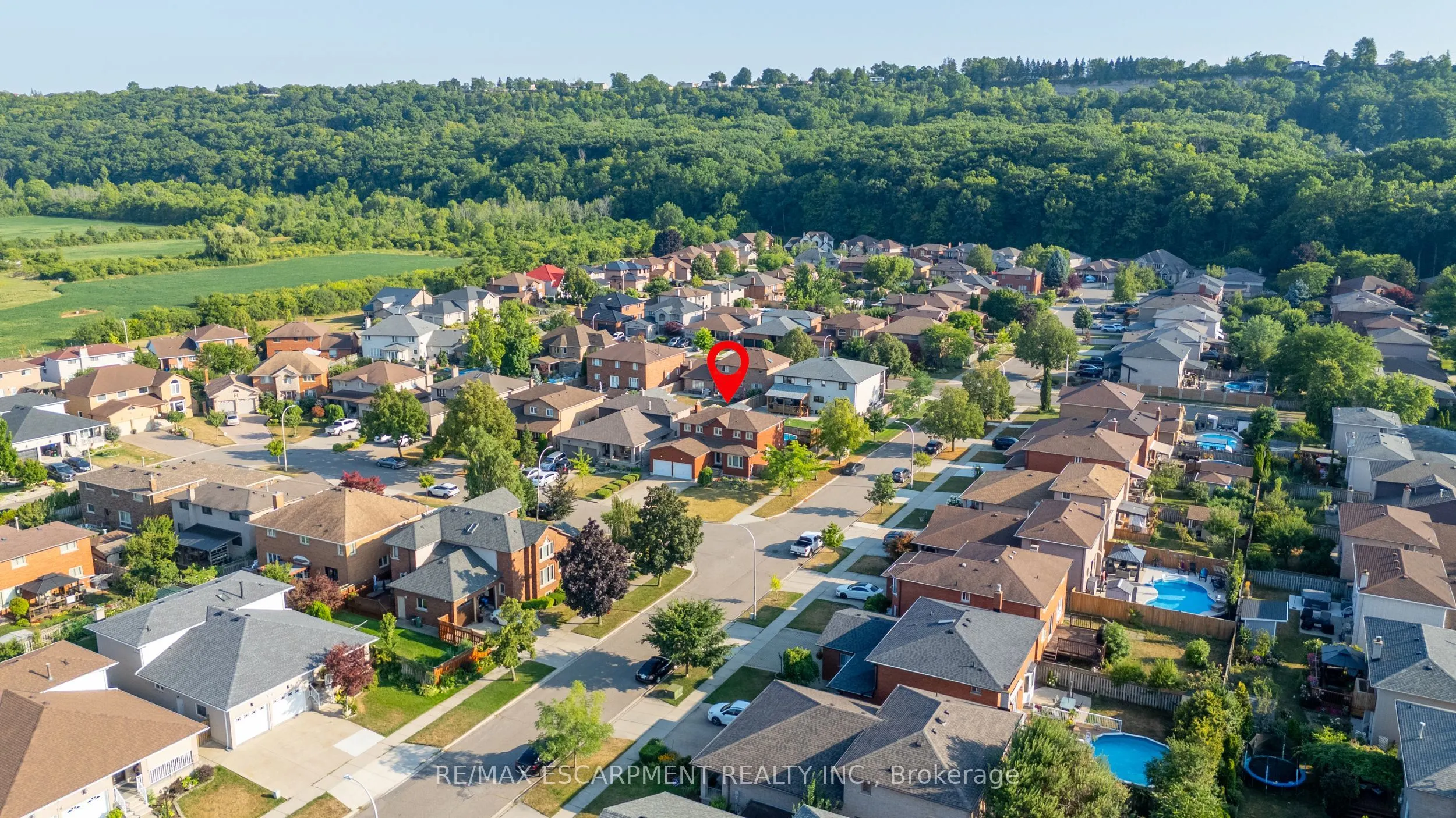 2 Vinehill Drive