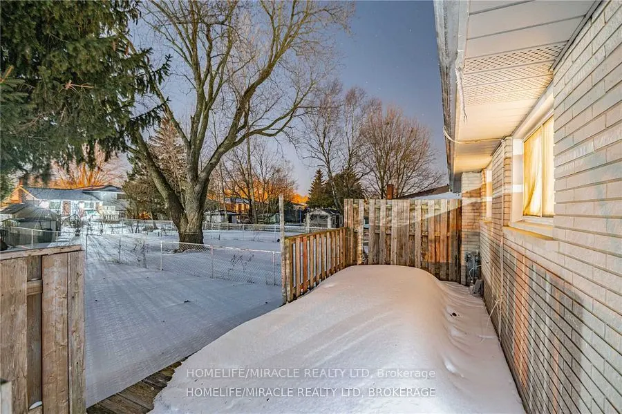 641A Silverbirch Road
