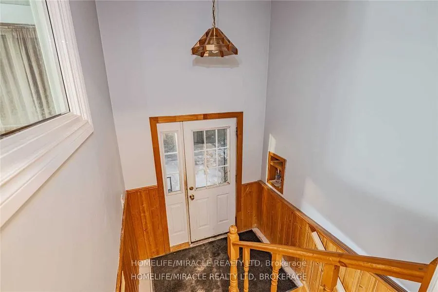 641A Silverbirch Road