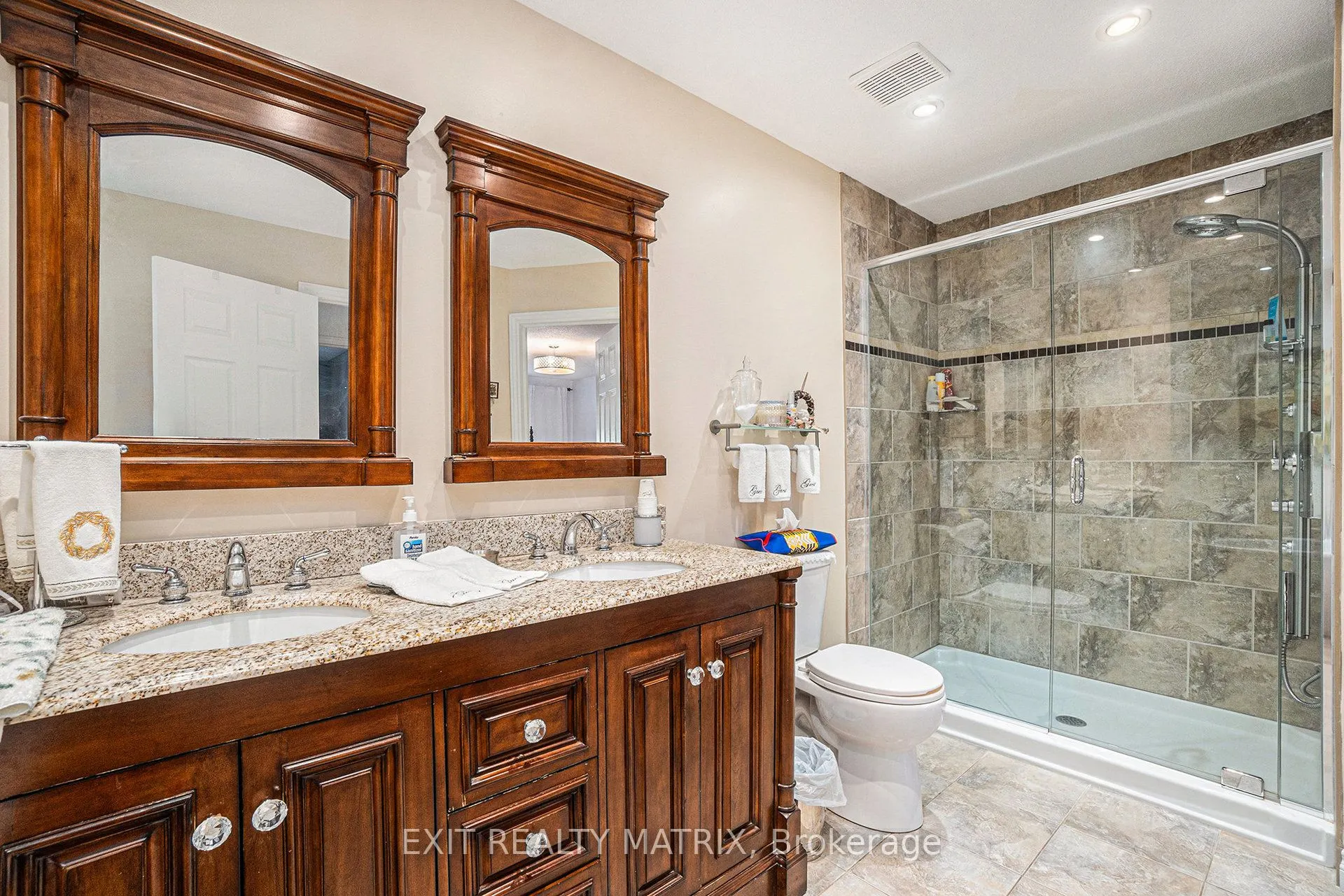 3136 Lemay Circle