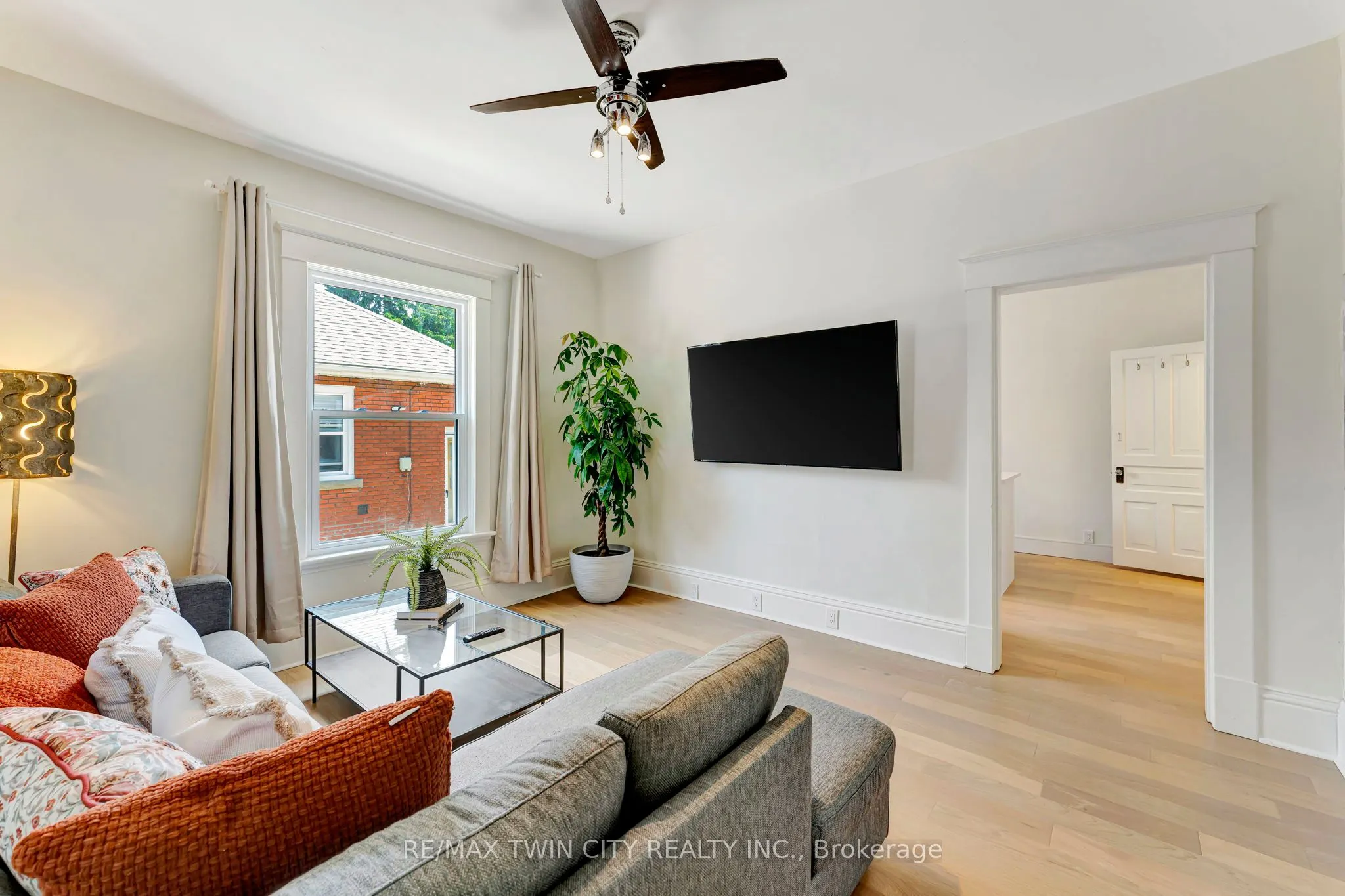 54 Burwell Street