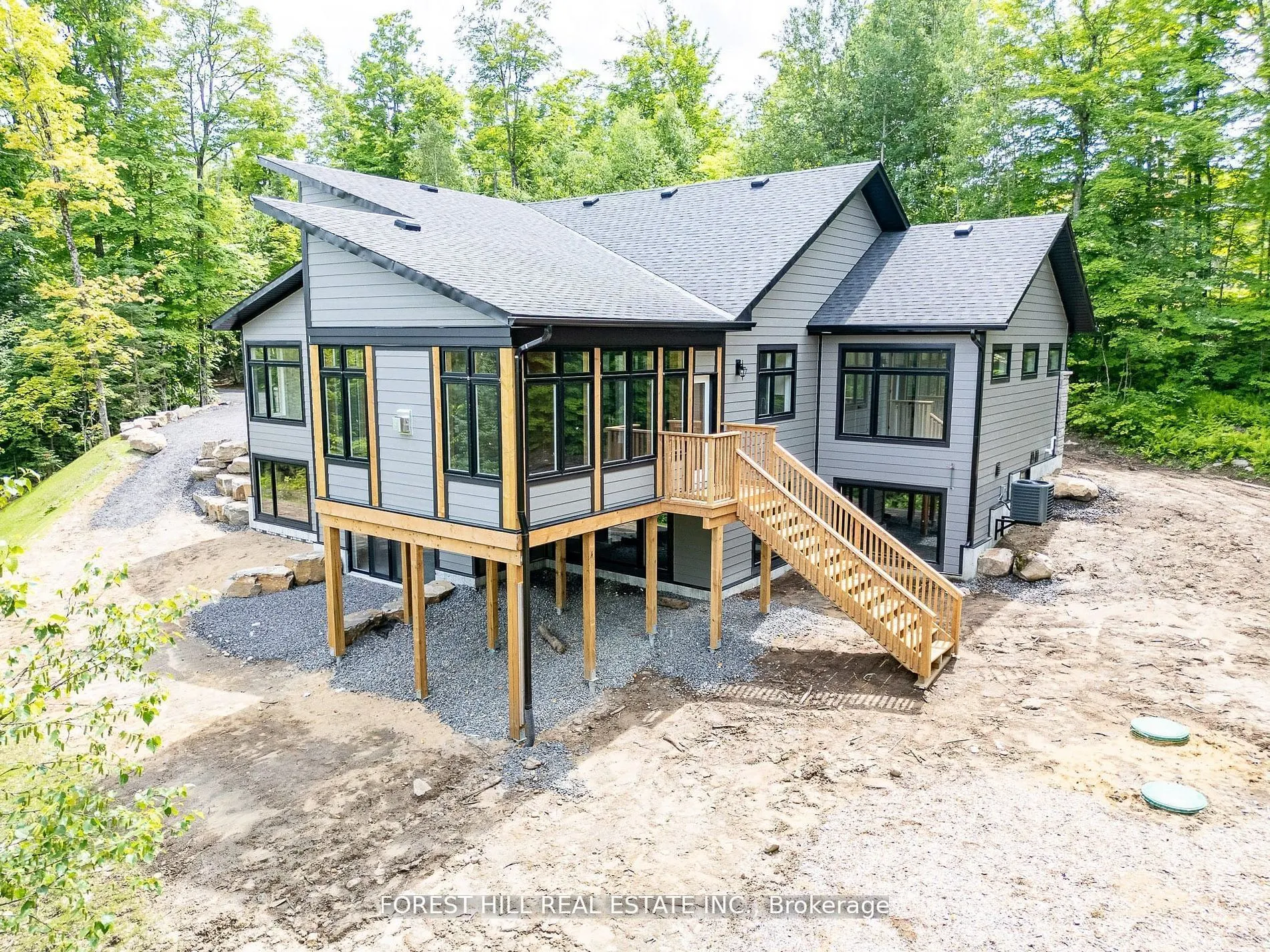 1008 Ridgeline Drive