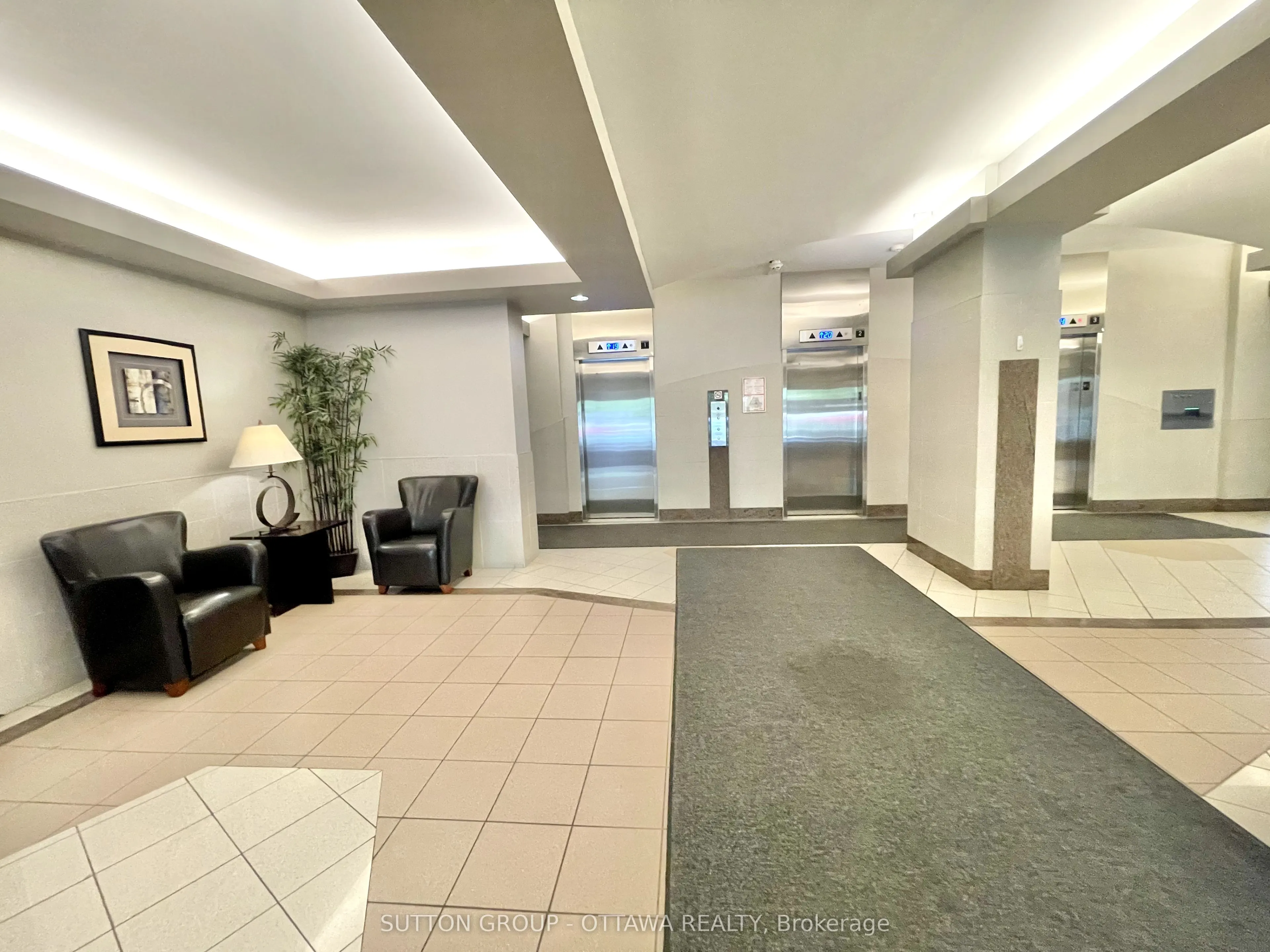 900 DYNES Road, #1908