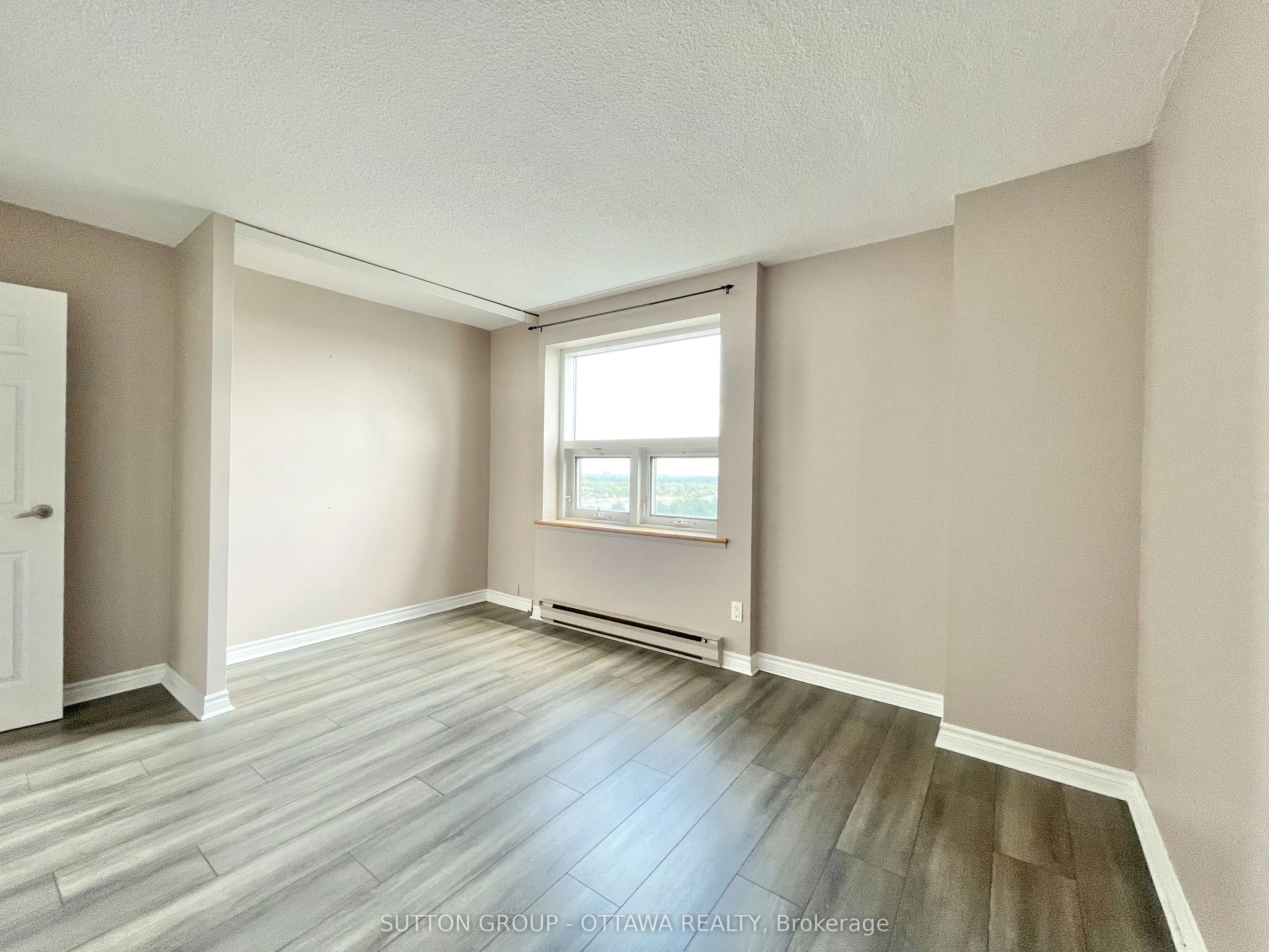 900 DYNES Road, #1908