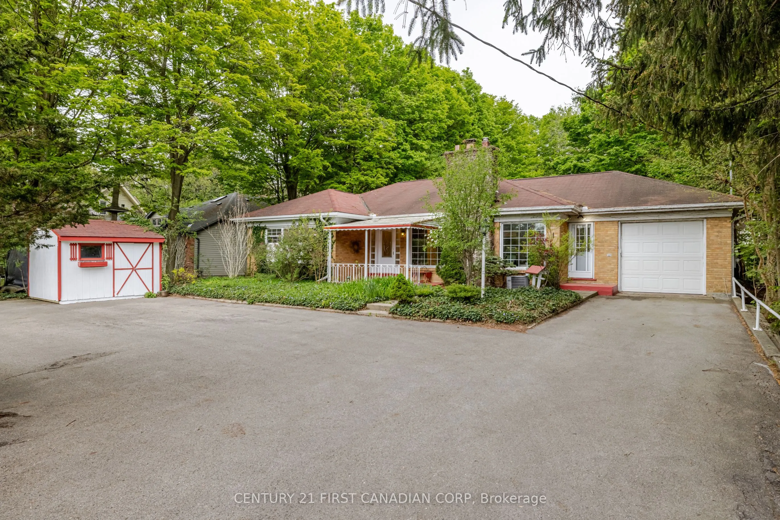 420 Riverside Drive