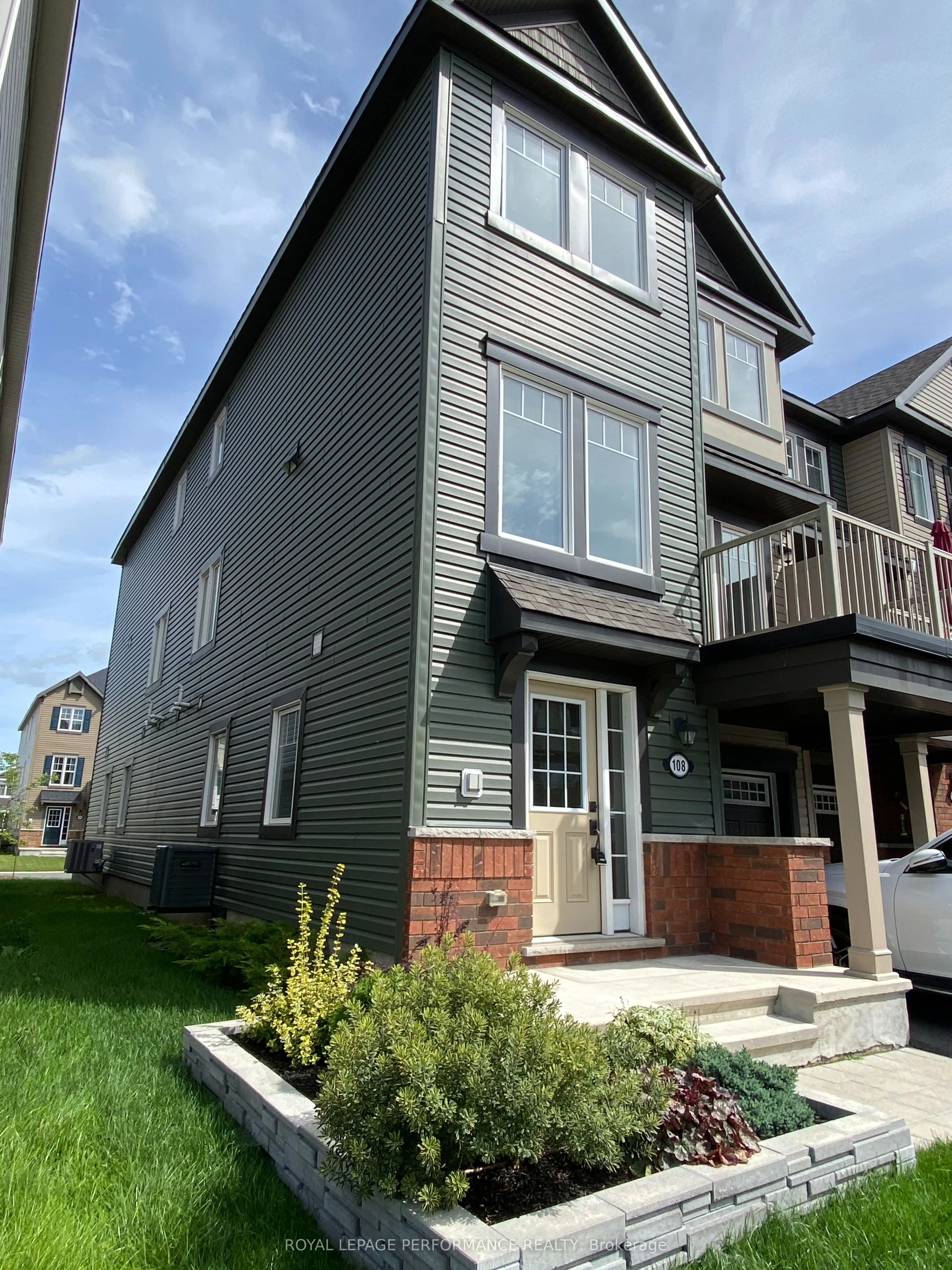 108 Helenium Lane