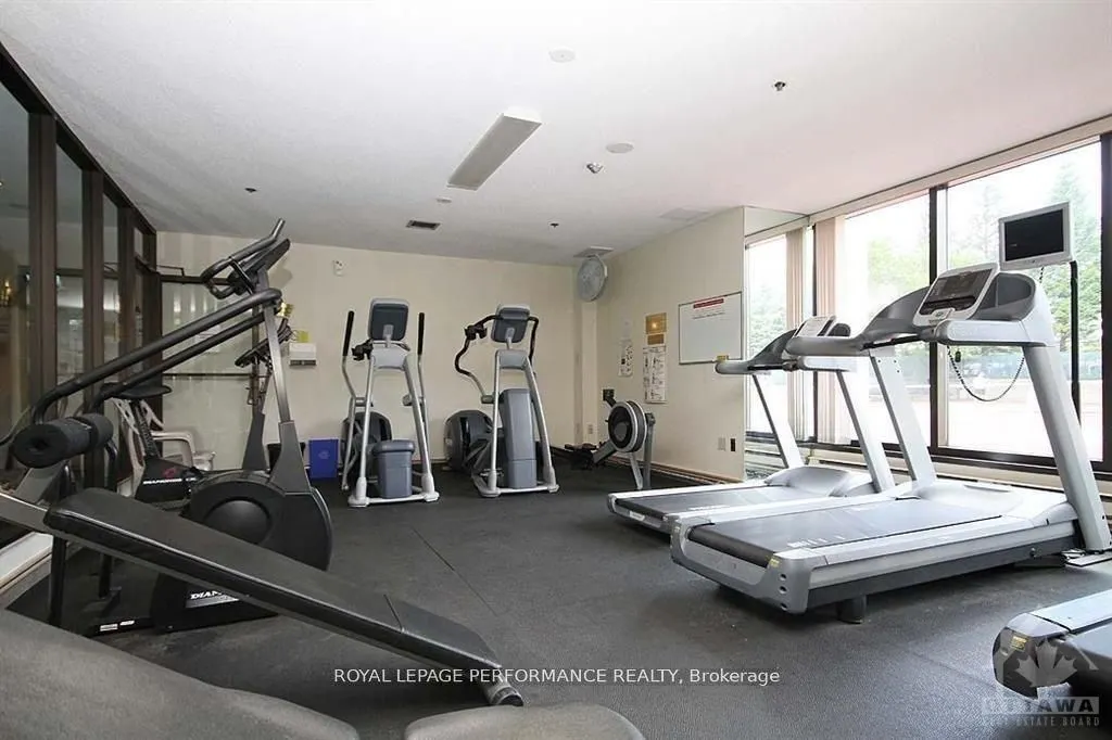 1500 Riverside Drive, #407