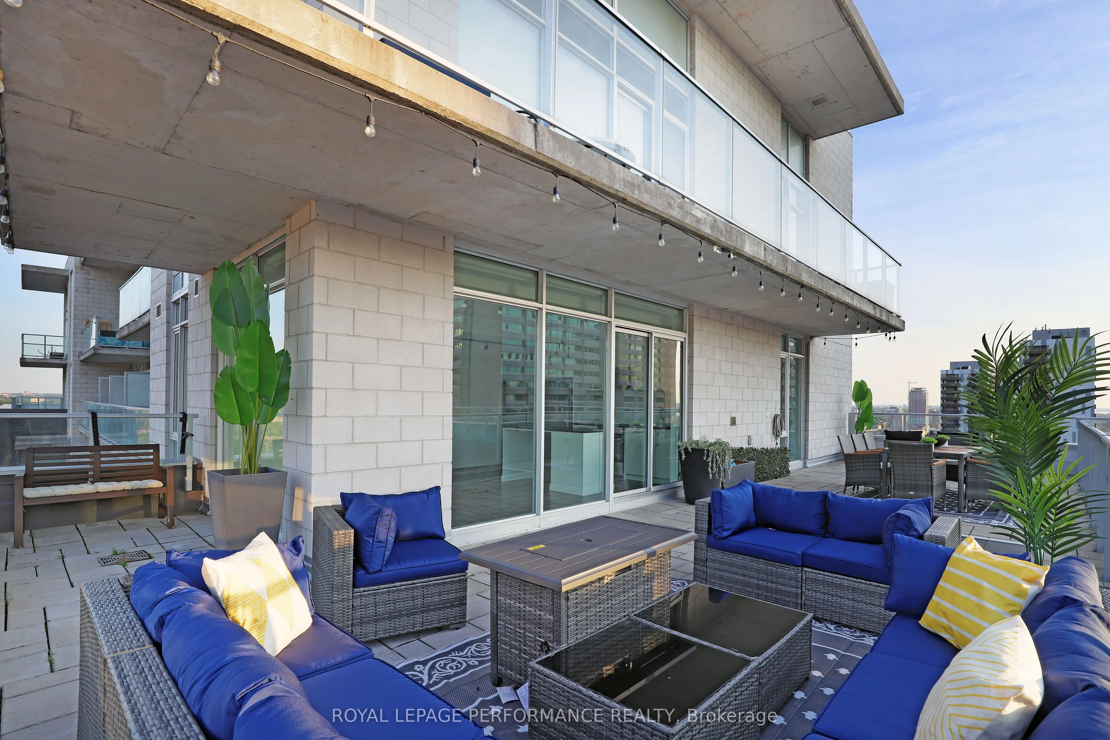 255 Bay Street, #1603