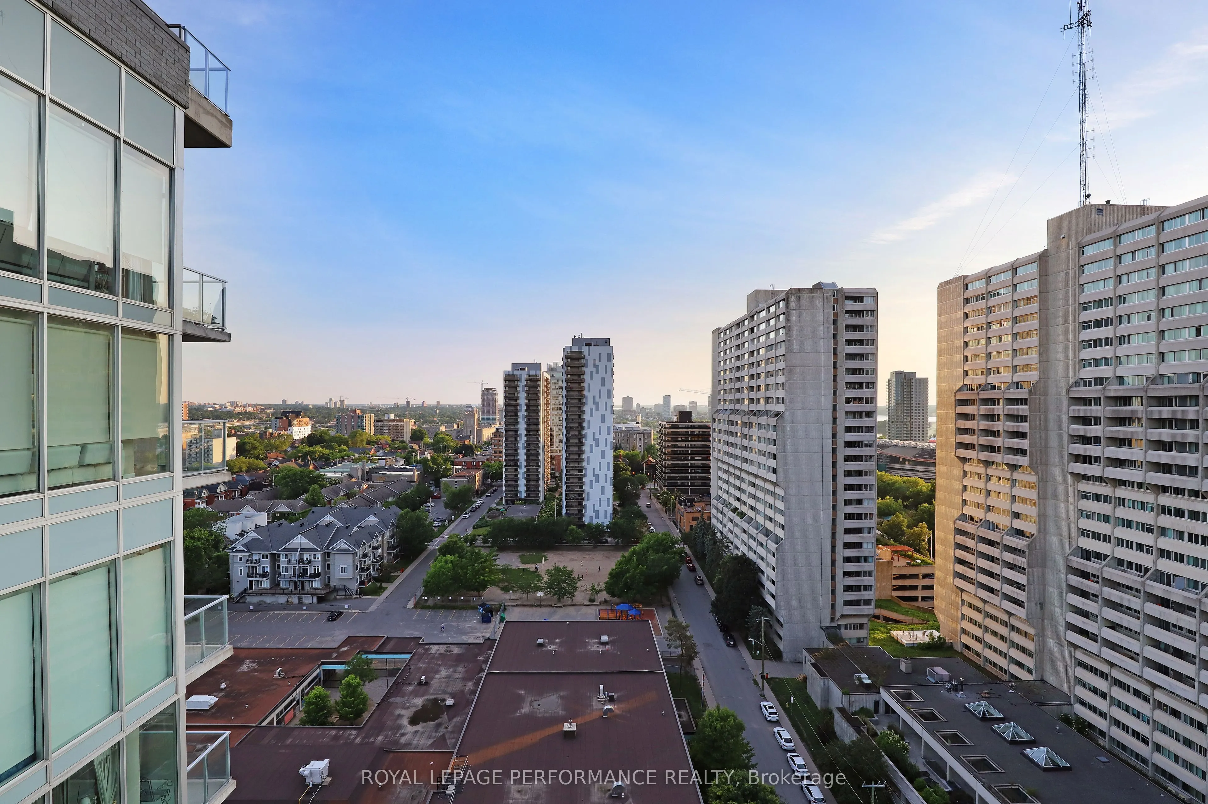 255 Bay Street, #1603