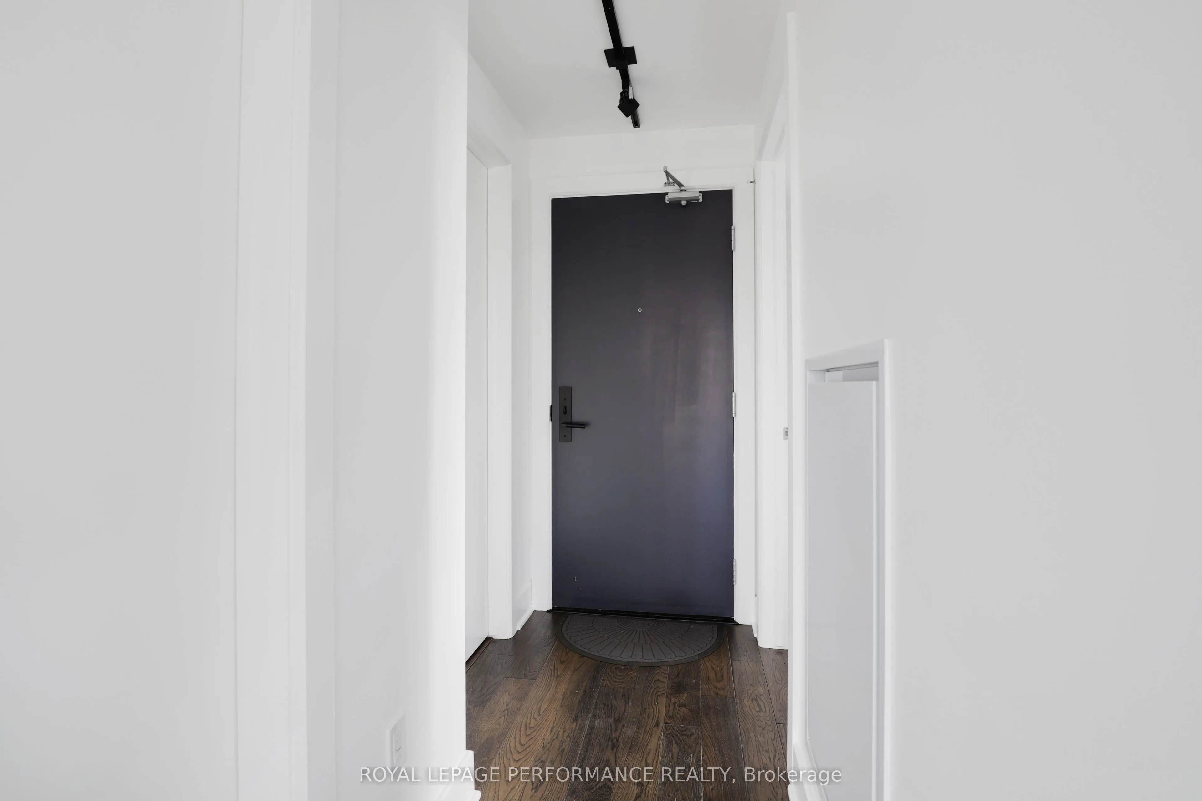 255 Bay Street, #1603