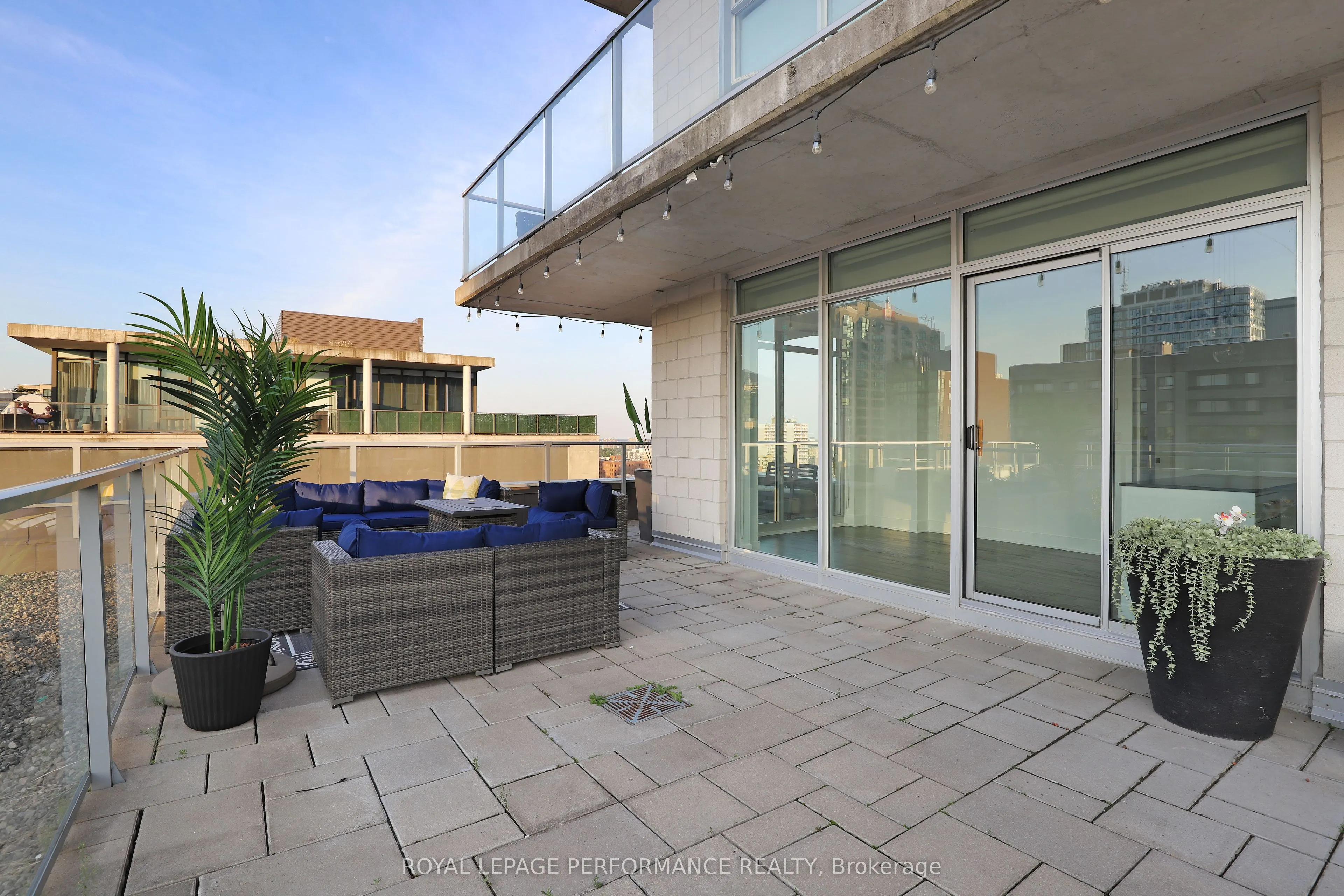 255 Bay Street, #1603