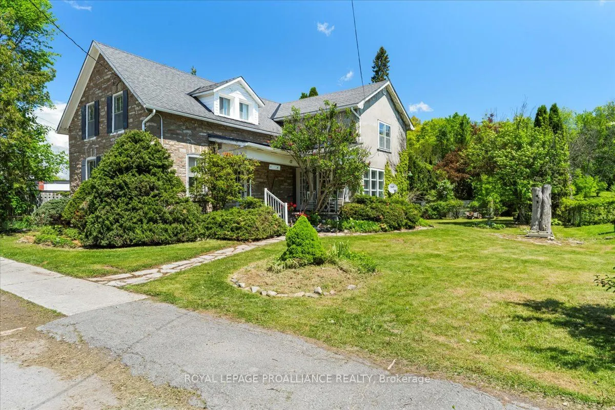 583 Moira Street