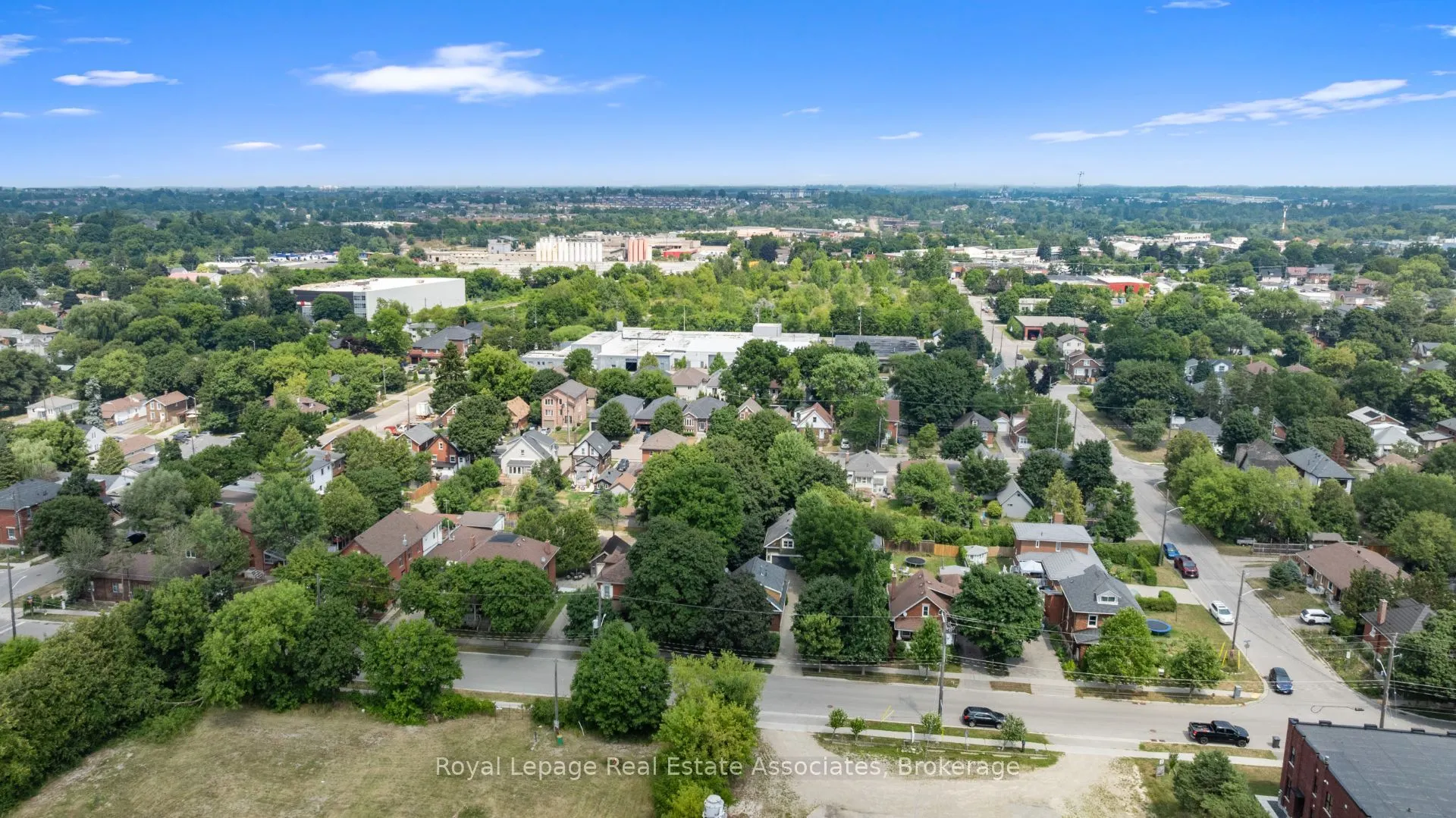 26 Steele Crescent, #24