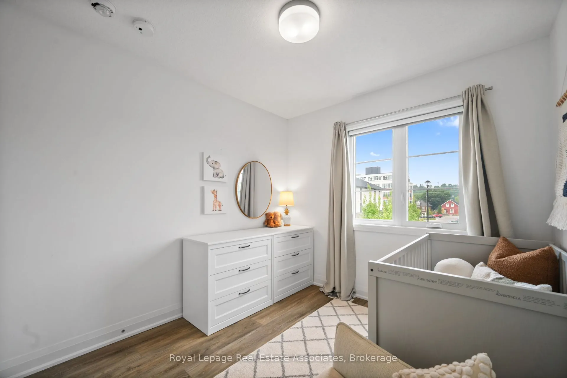 26 Steele Crescent, #24
