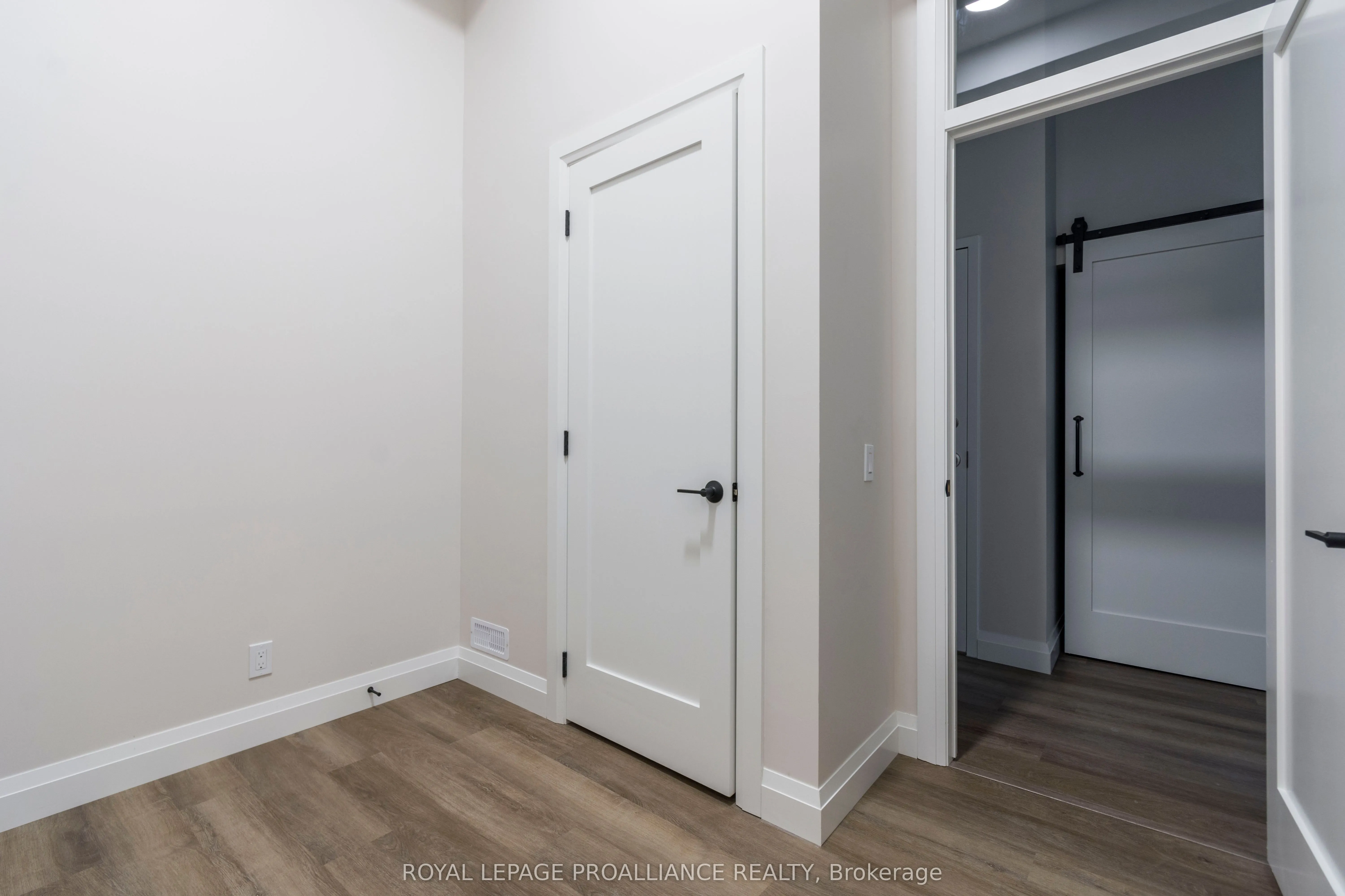 261 Front Street, #1