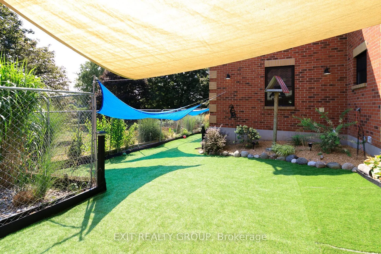 208 Glen Ross Road