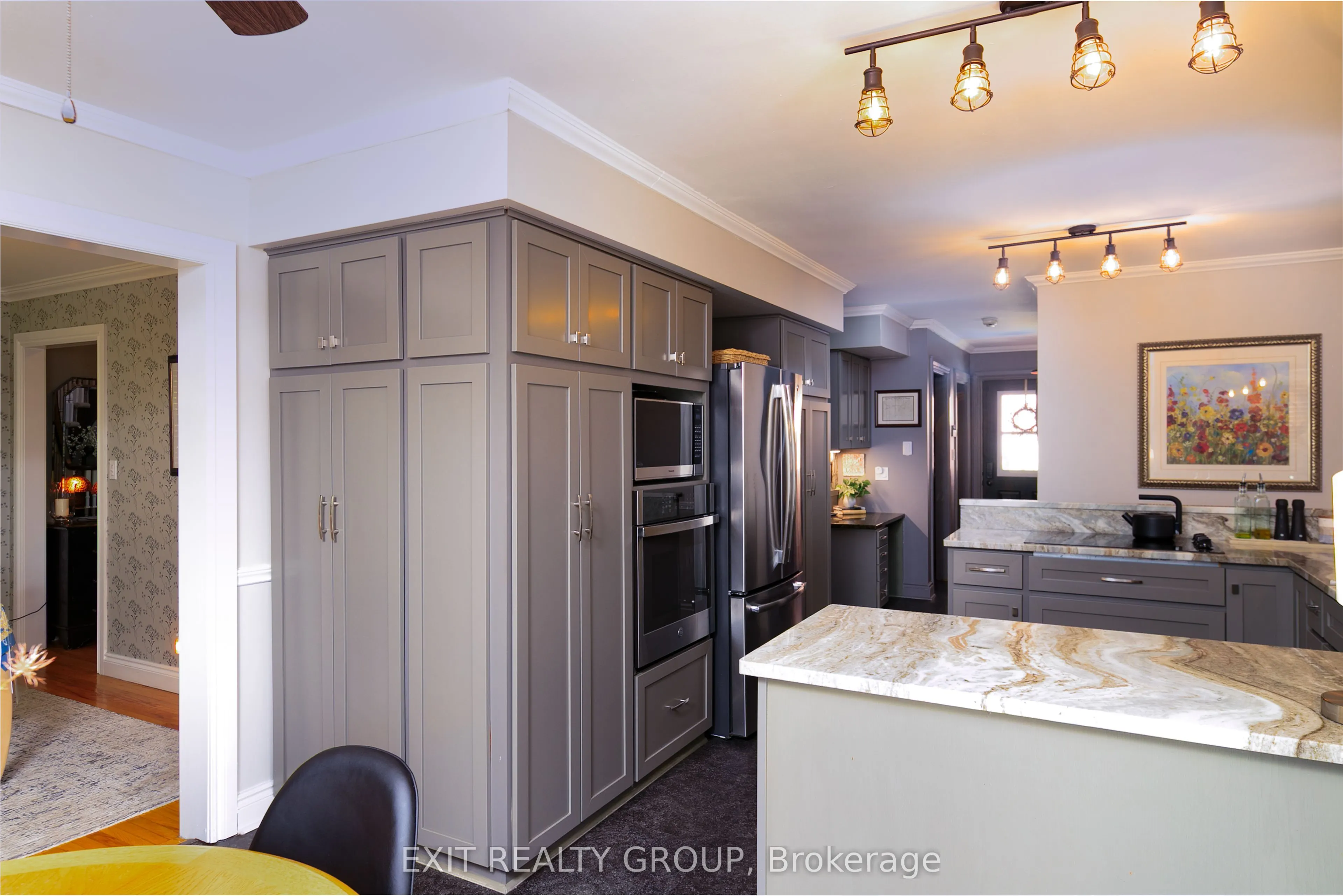 208 Glen Ross Road